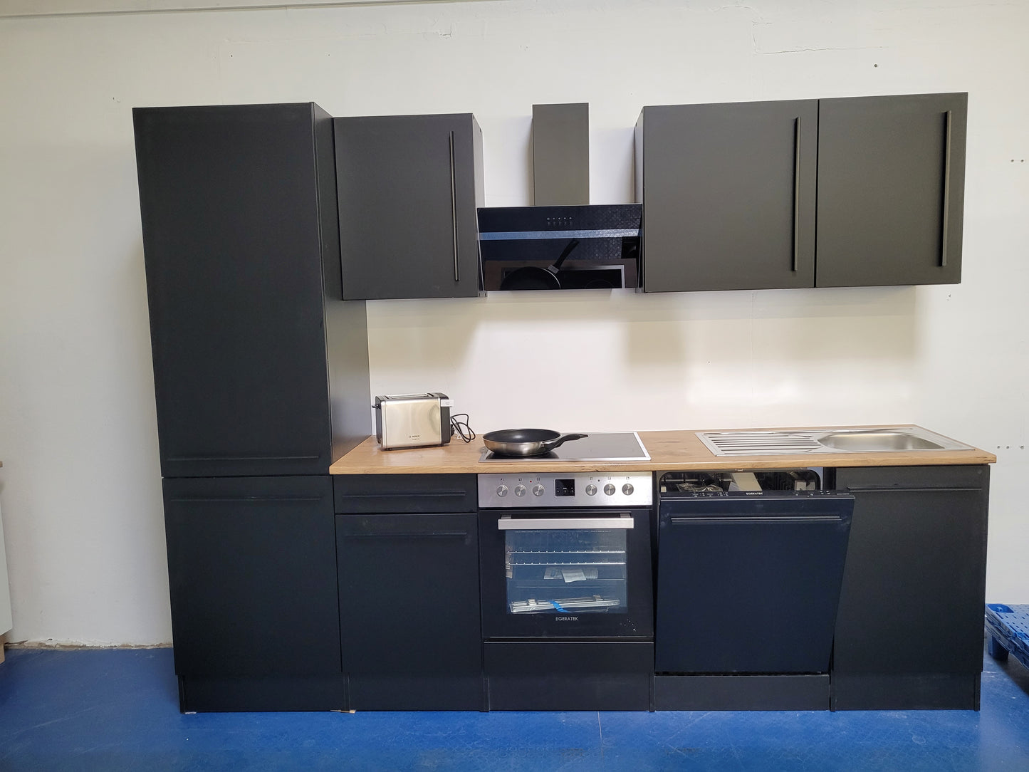 Küche - Küchenblock ohne E-Geräte