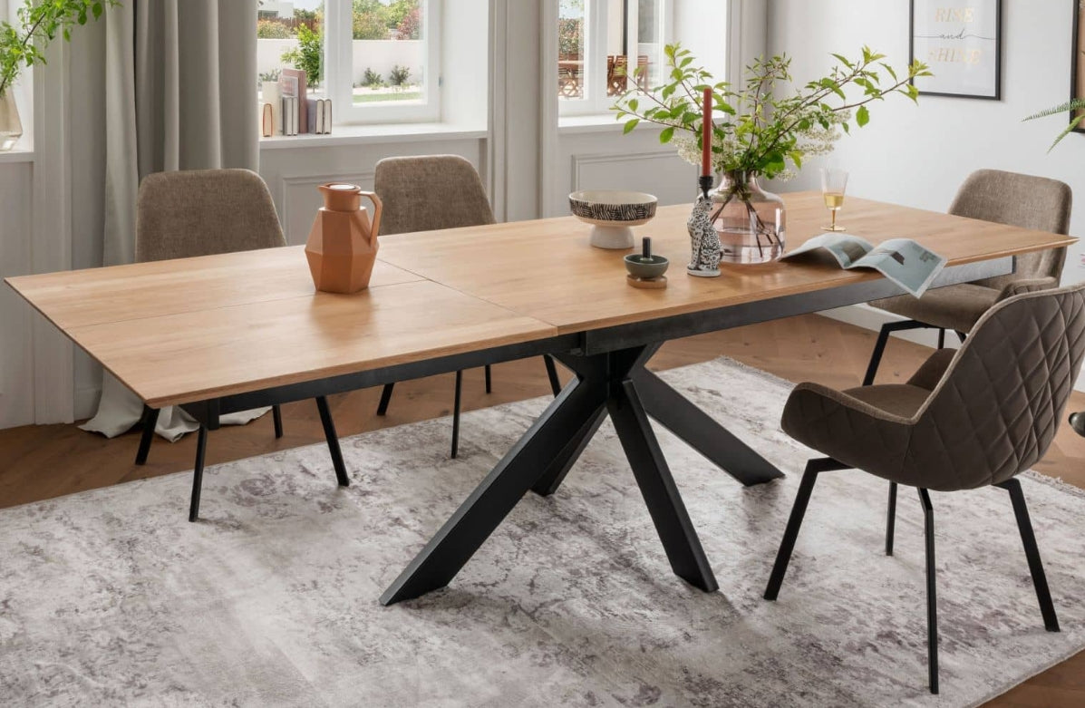 Esstisch 180-265 x 100cm.*