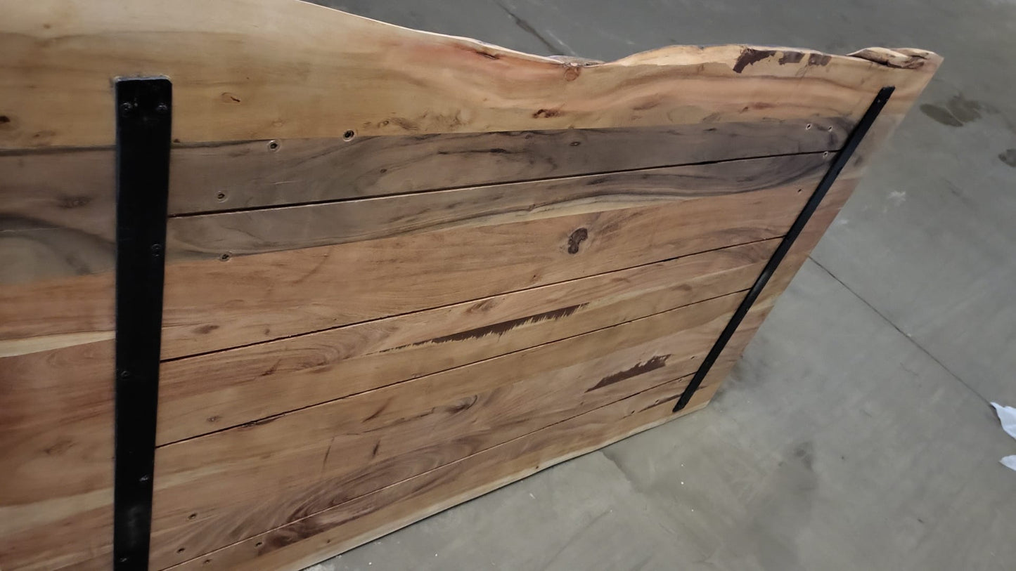 Esstisch (ohne Gestell) *