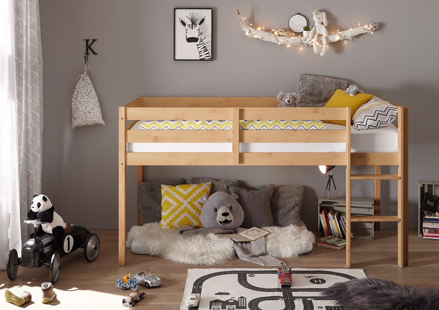 Hochbett / Kinderbett
