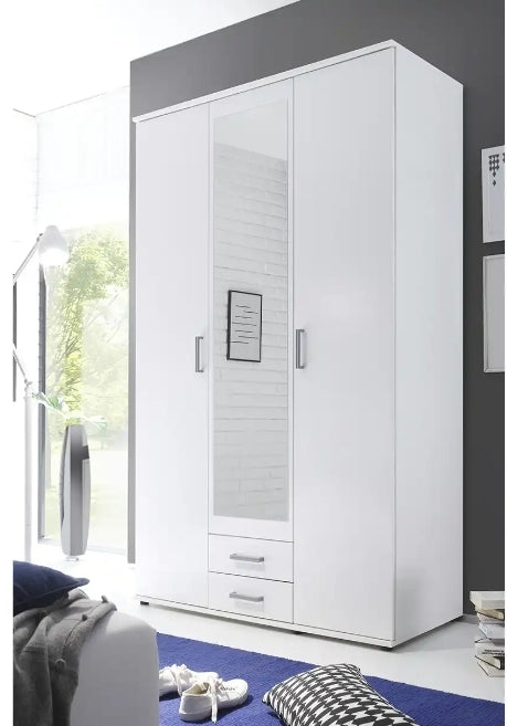 Kleiderschrank
