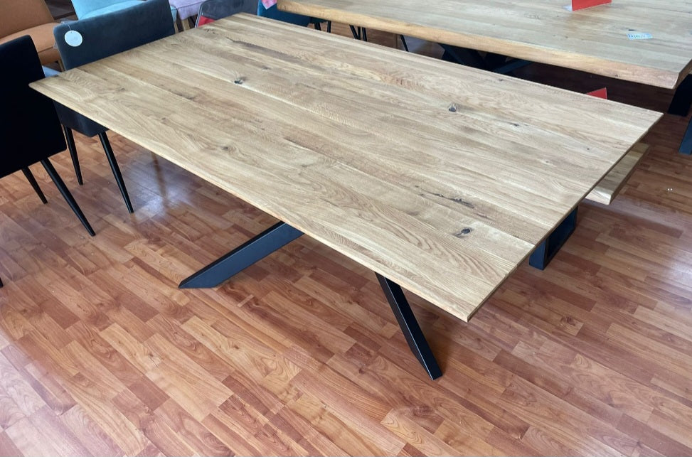 Esstisch mit Schweizer Kante 180 x100*