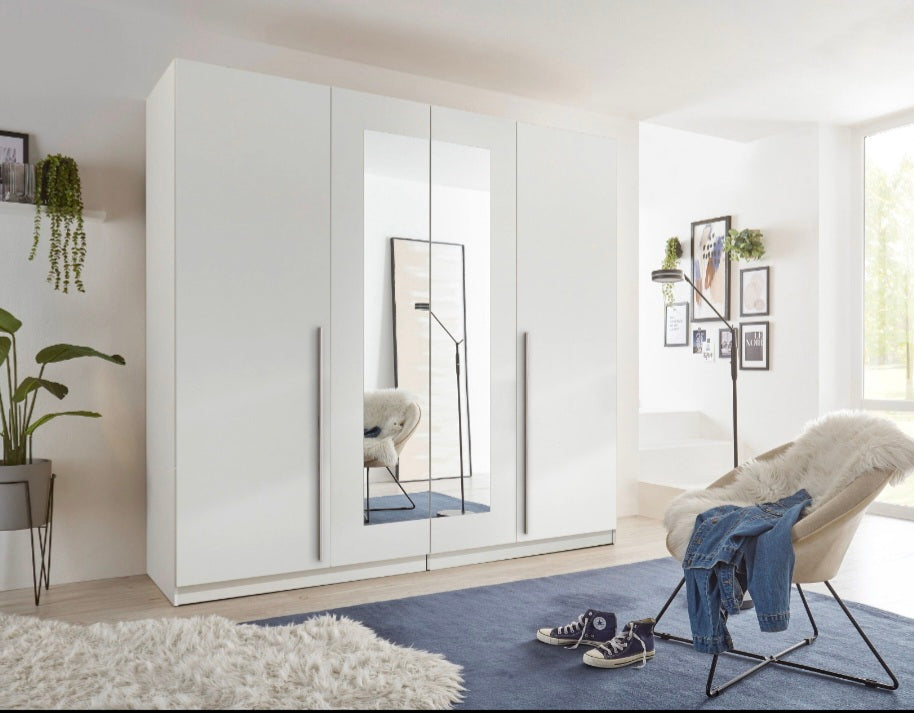 Kleiderschrank 4 türig In 4 Farben
