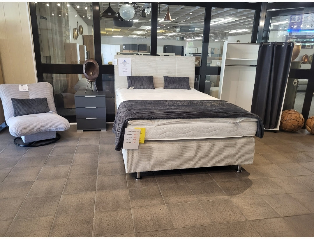 Boxspringbett 180 x 200 cm