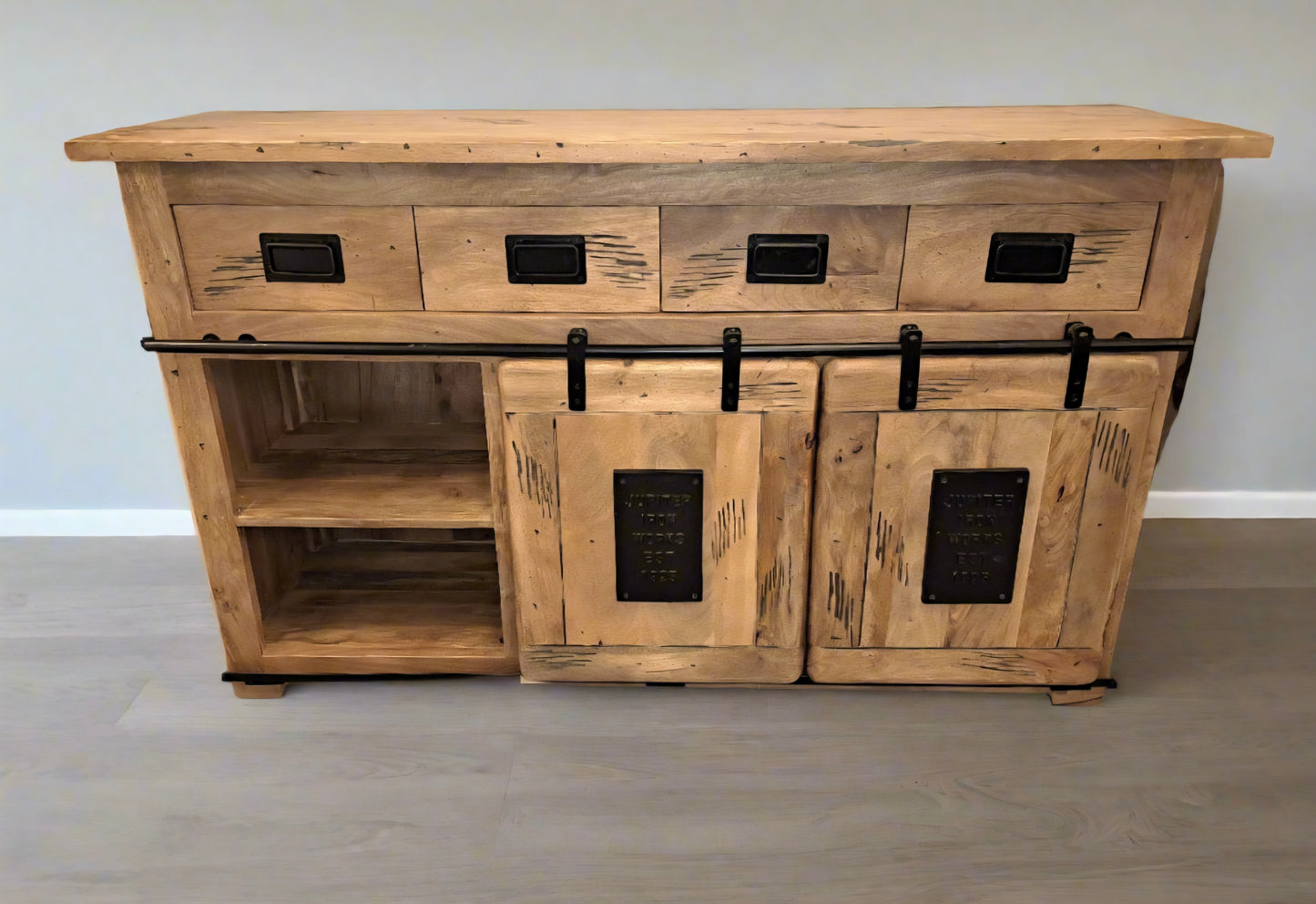 Sideboard