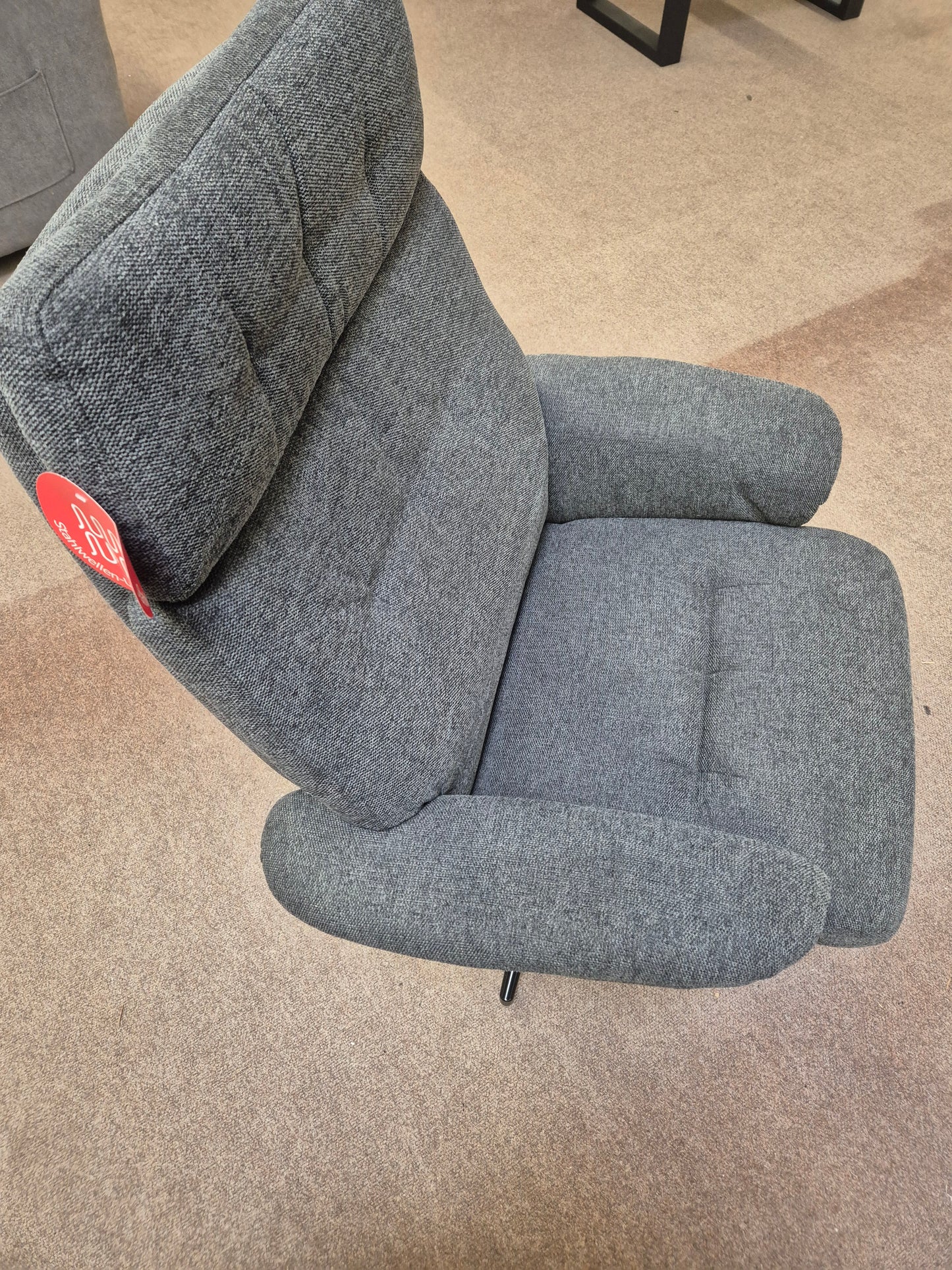 Relaxsessel mit Hocker