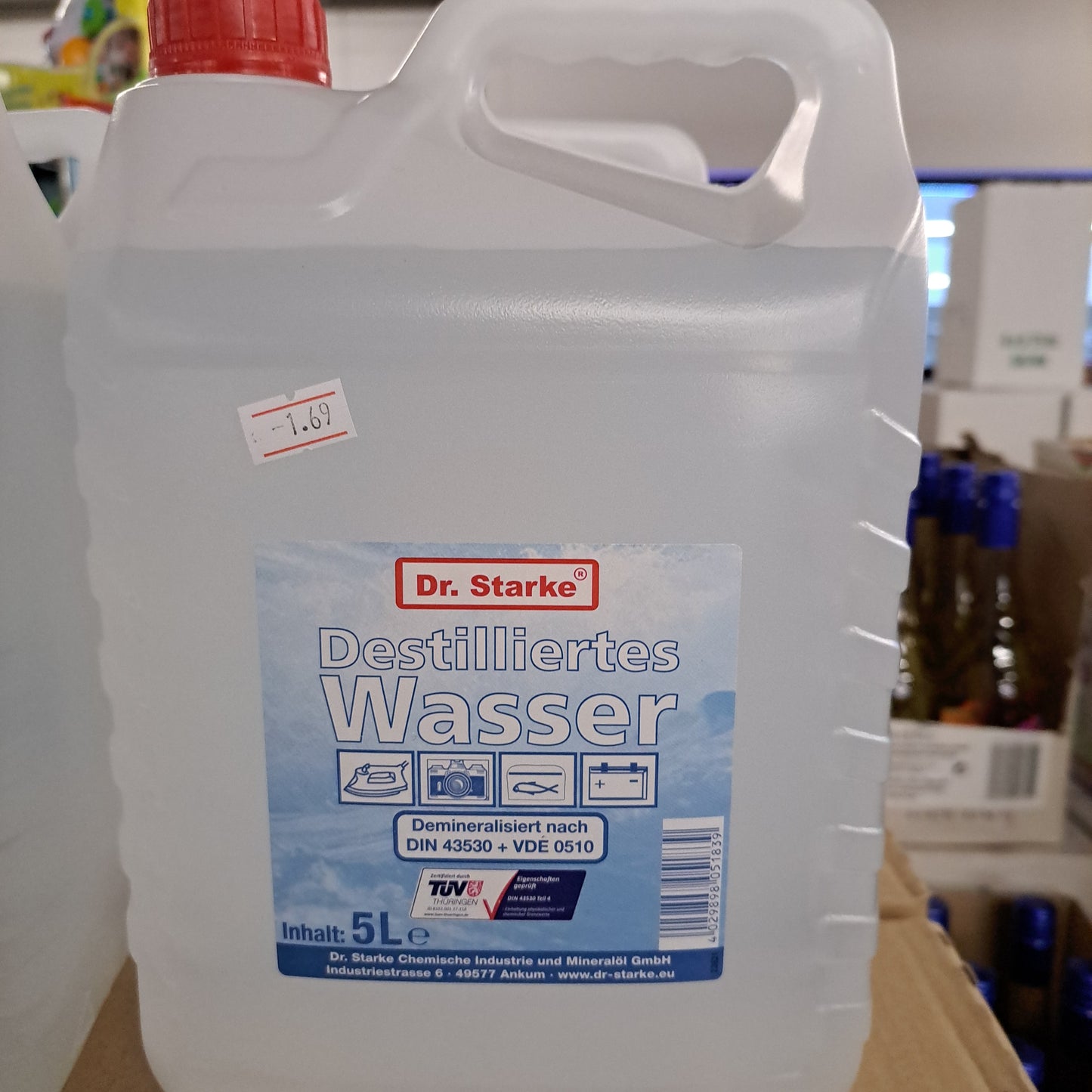 Destilliertes Wasser Sonderposten