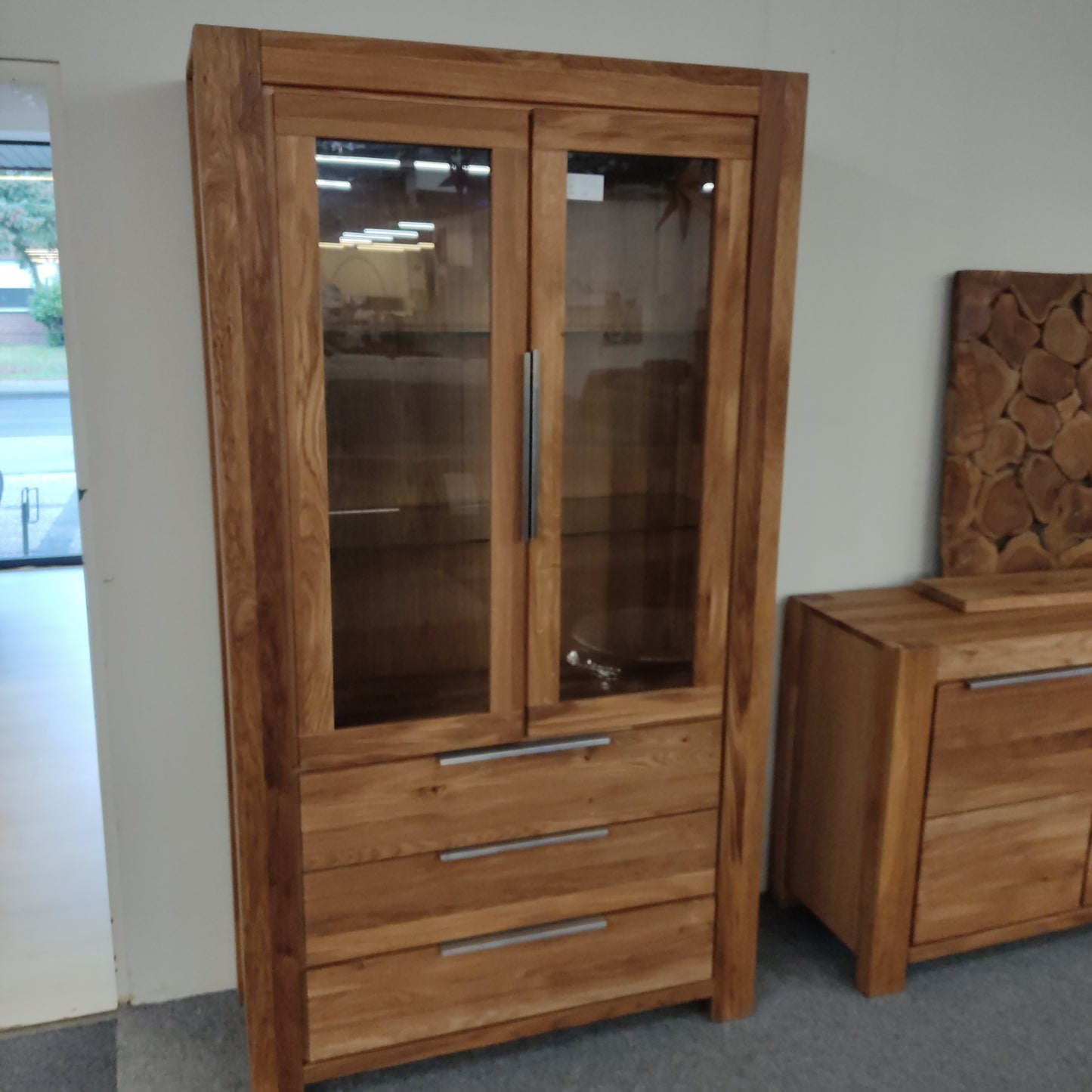 Vitrine (Luna)