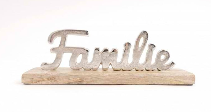 Schriftzug Familie Deko