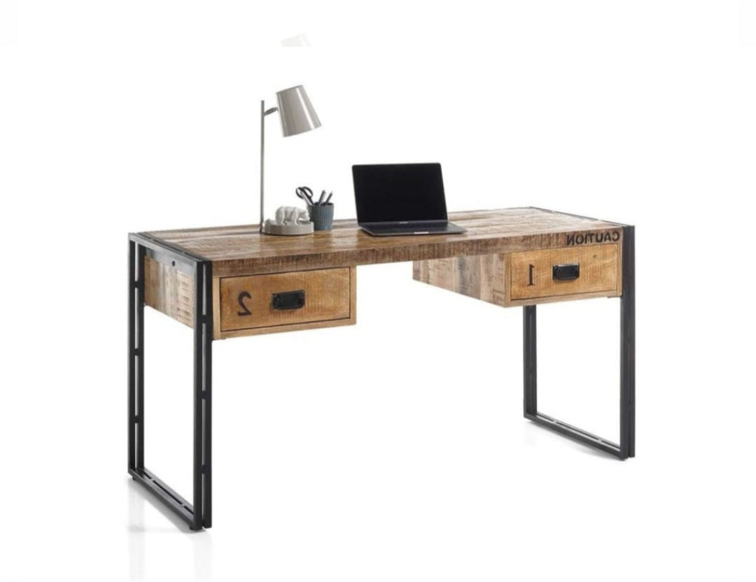 Bürostühle, Gamingstühle und Schreibtische