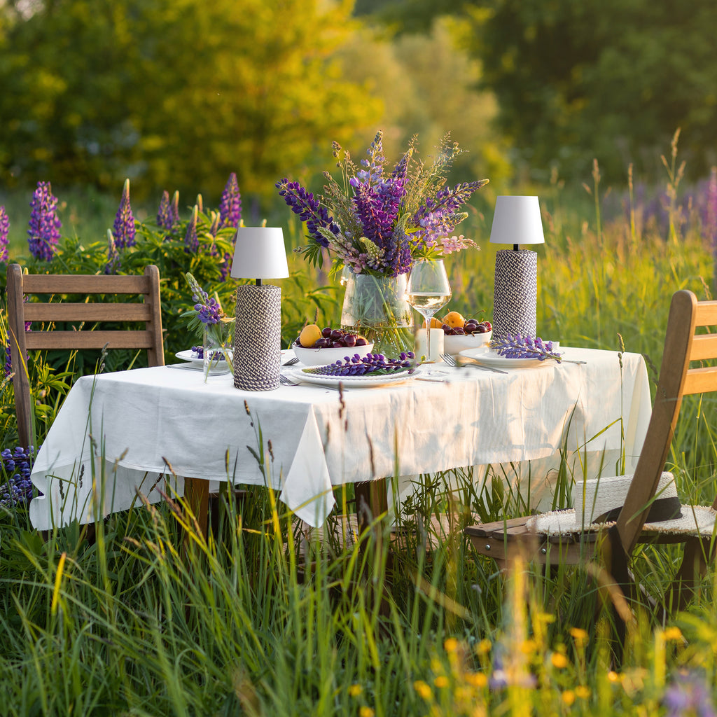 Sales Fever - Tischleuchte Schwarz/Weiß 29 cm mit LED-Akku