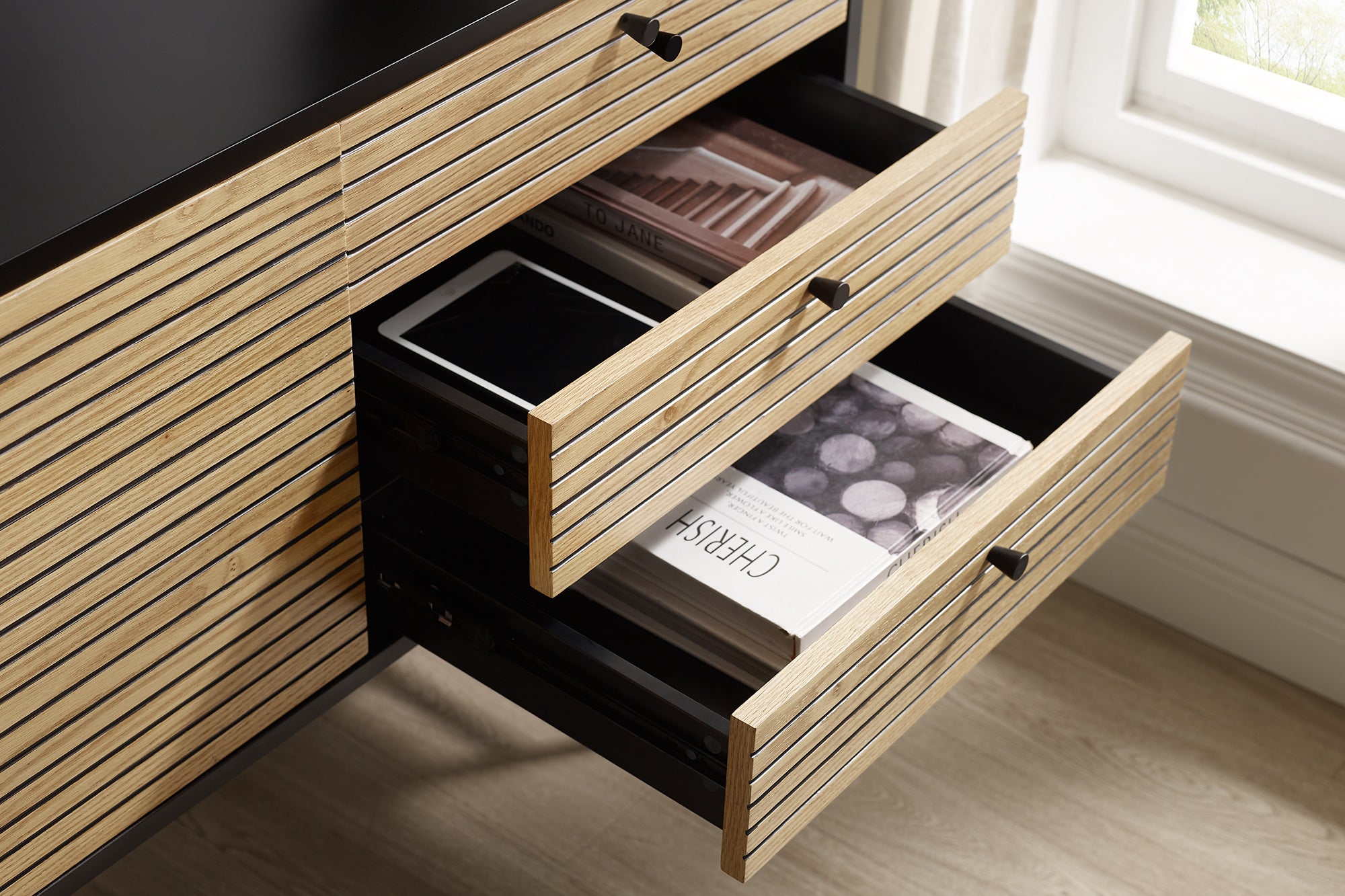 Sales Fever - Sideboard Schwarz/Eiche Echtholzfurnier