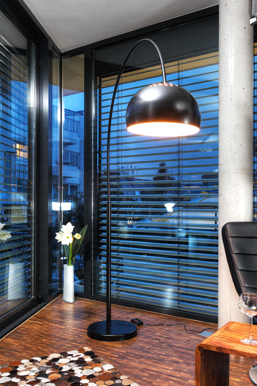 Sales Fever - Bogenlampe 195 cm schwarz