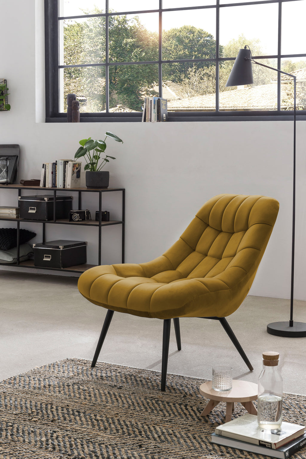 Sales Fever - Sessel XXL Samt gelb Metall schwarz