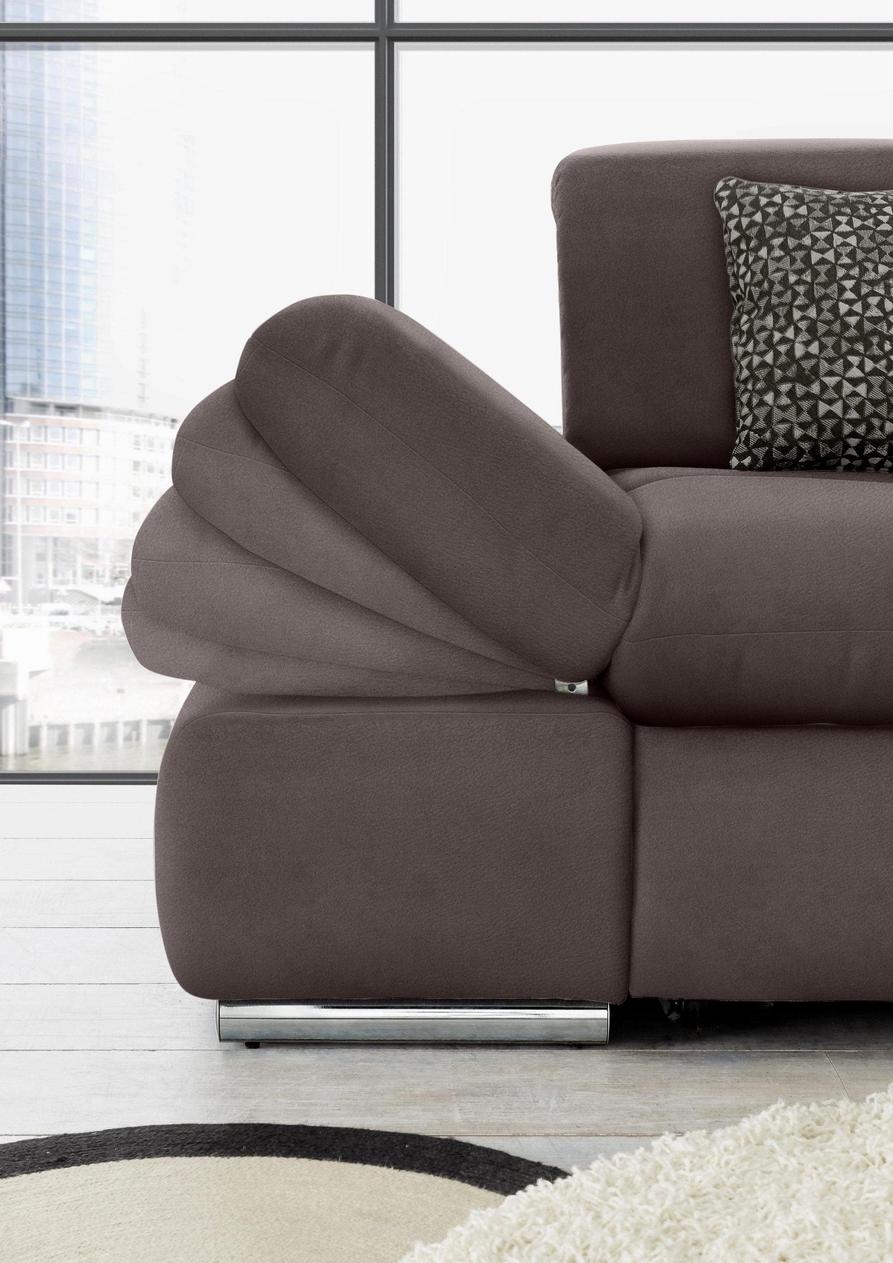 Wohnlandschaft mit Sitztiefenverstellung