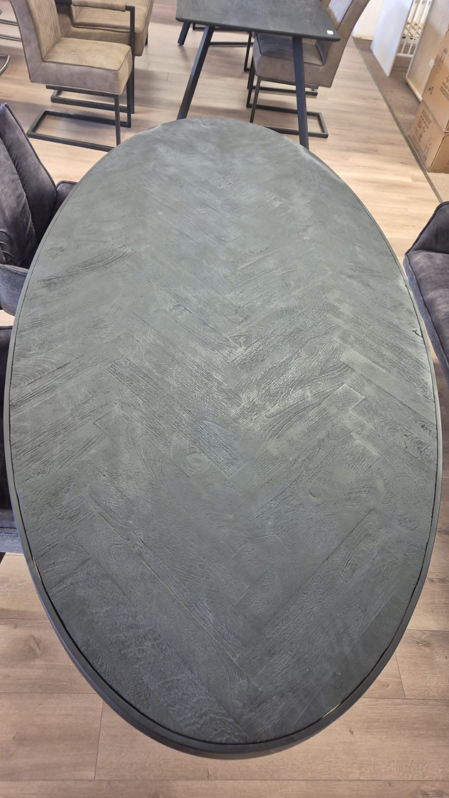 Esstisch Oval