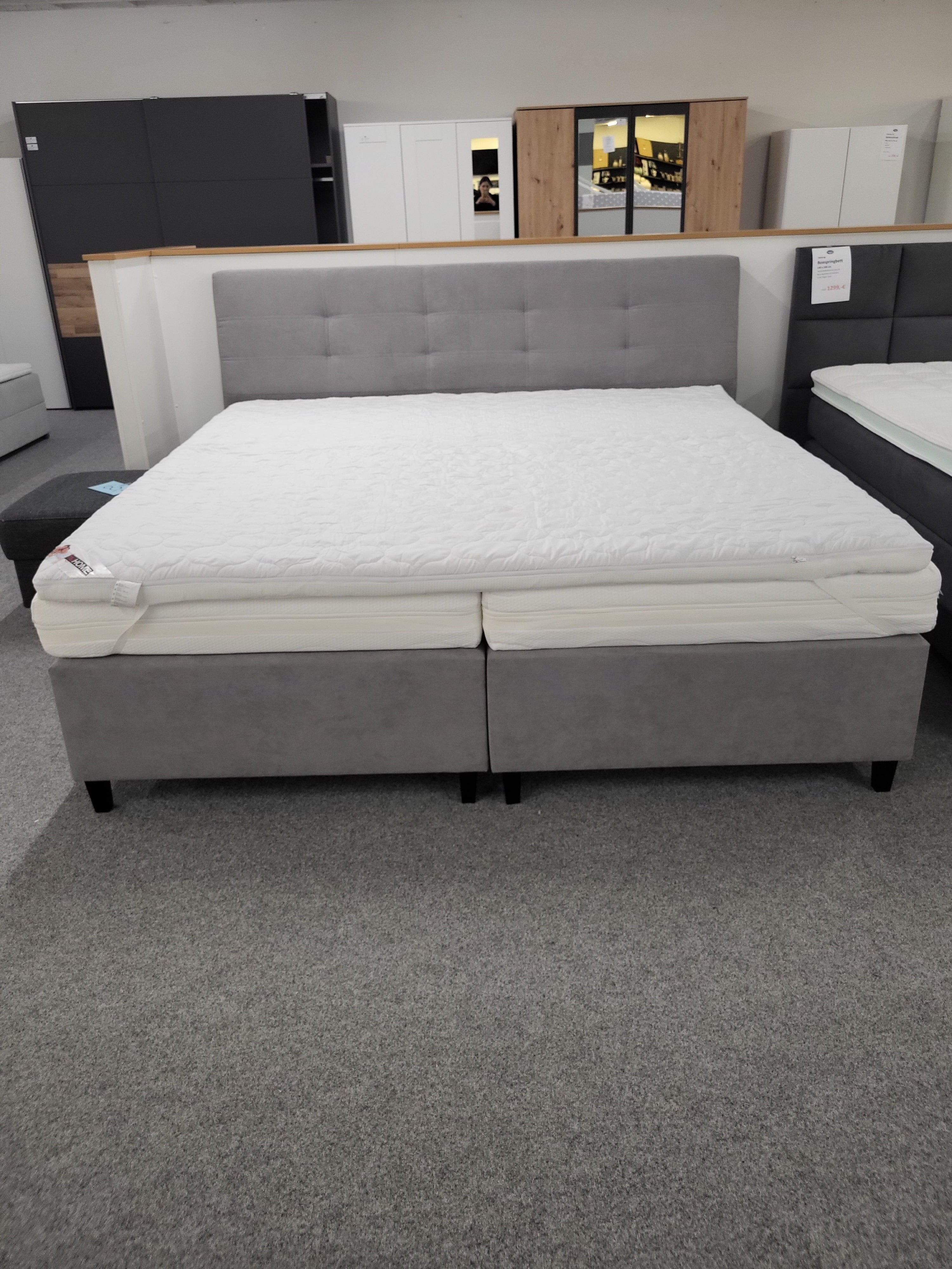 Boxspringbett  in 2 Größen erhältlich 180x200 + 200x200