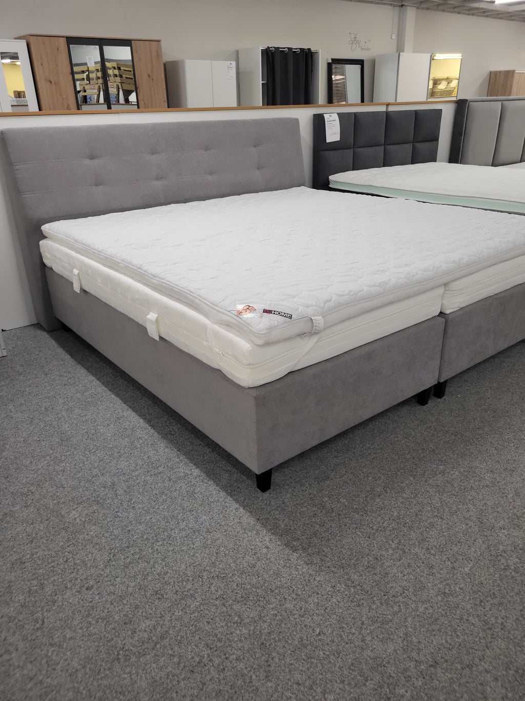 Boxspringbett Berlin  in mehreren Größen erhältlich
