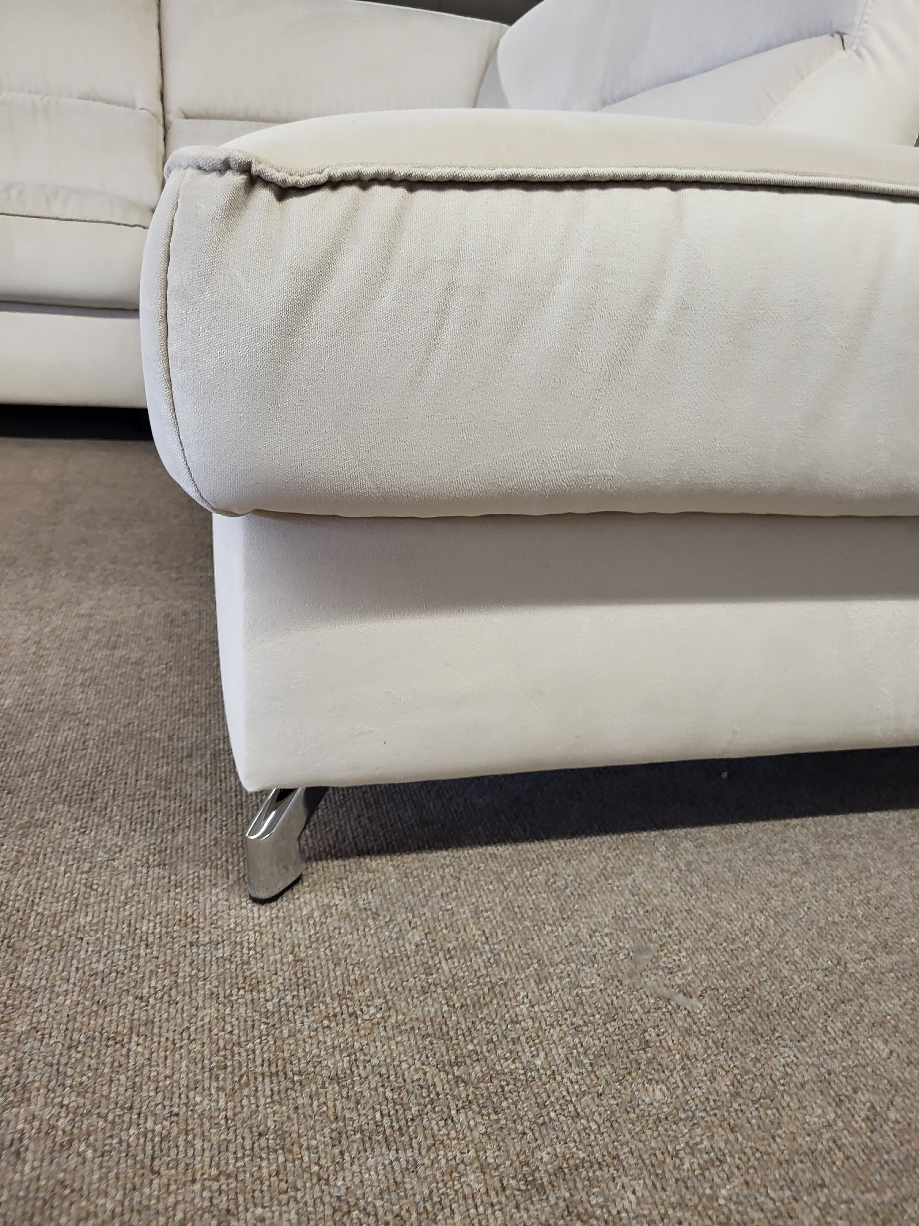 Ecksofa mit Relaxfunktion   Jahresstart Einzelstück / Posten  Aktion