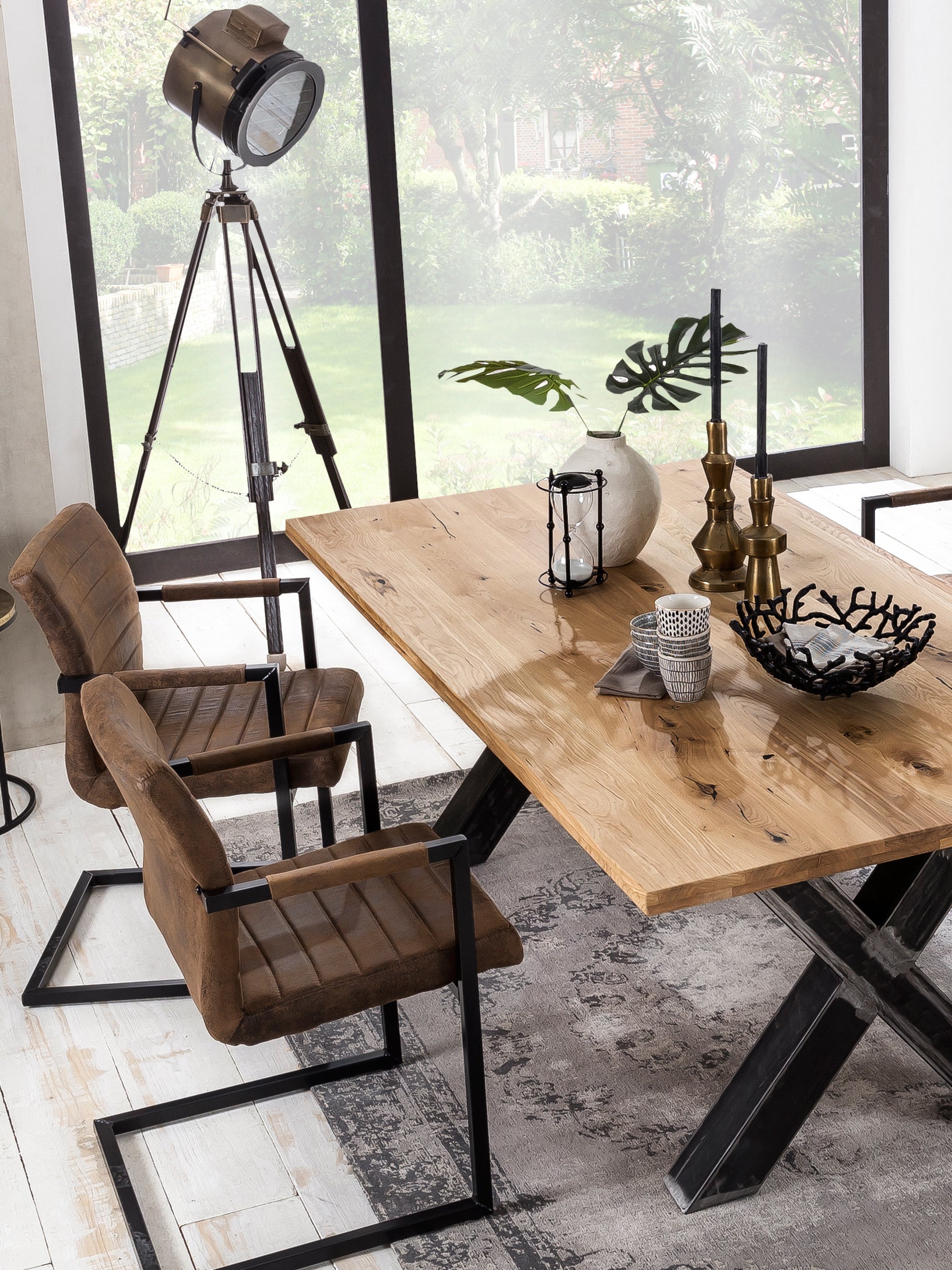 TOPS & TABLES Tischgestell Roheisen used look – Used look, klar lackiert – Bild 3