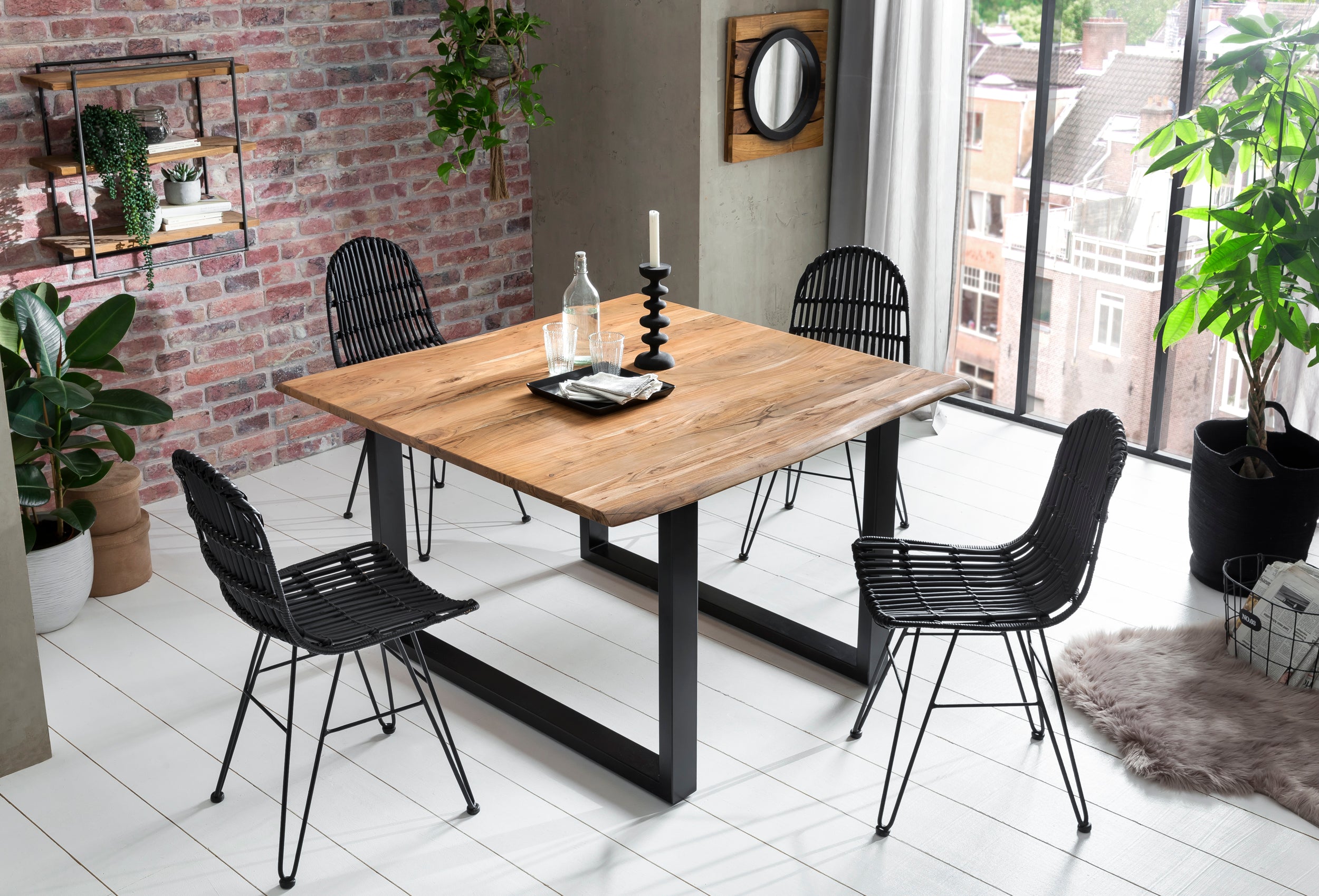 RATTAN Stuhl – Antikschwarz – Bild 2