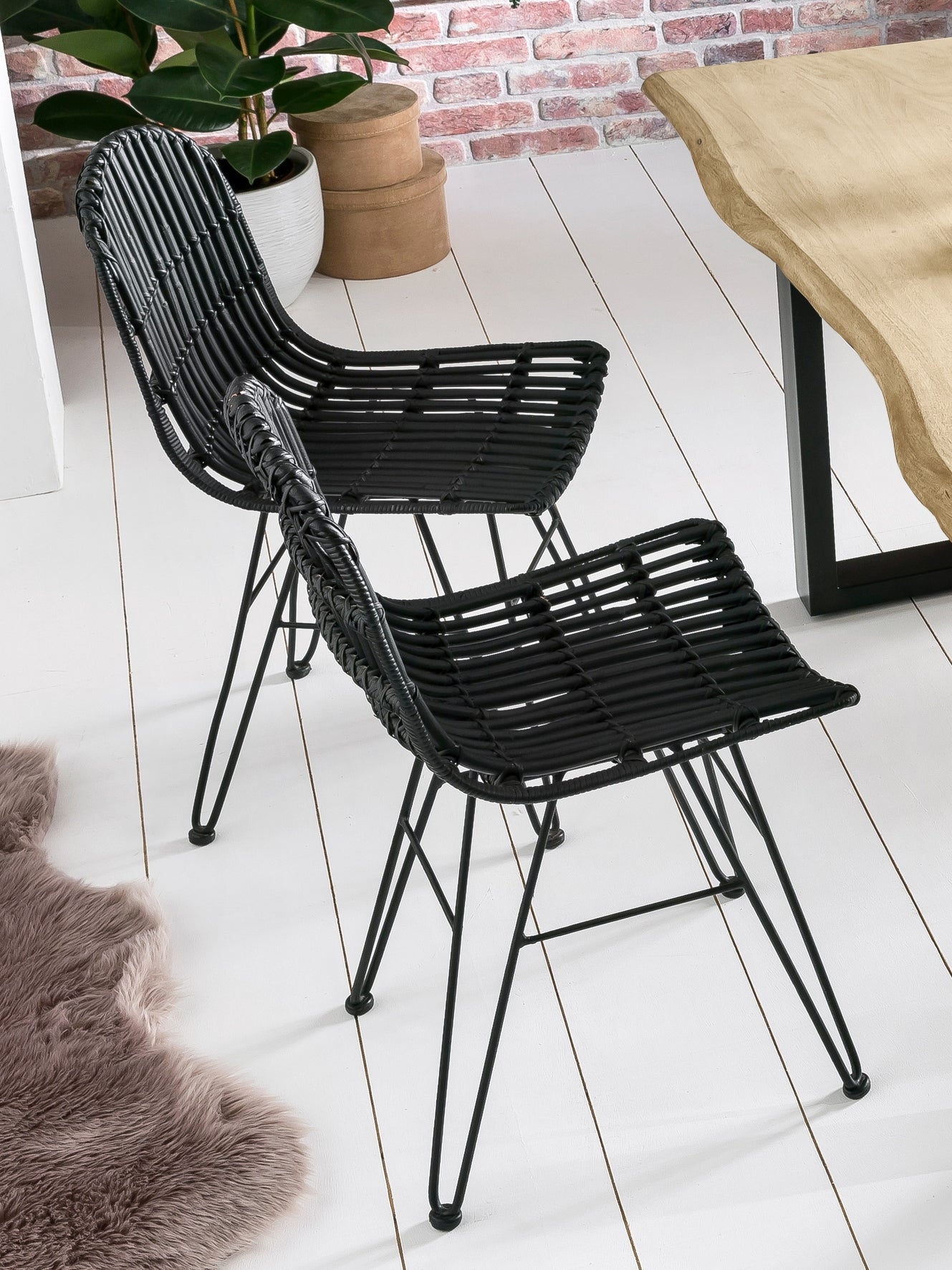 RATTAN Stuhl – Antikschwarz – Bild 3
