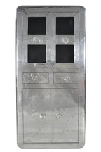 AIRMAN Vitrine – Silber