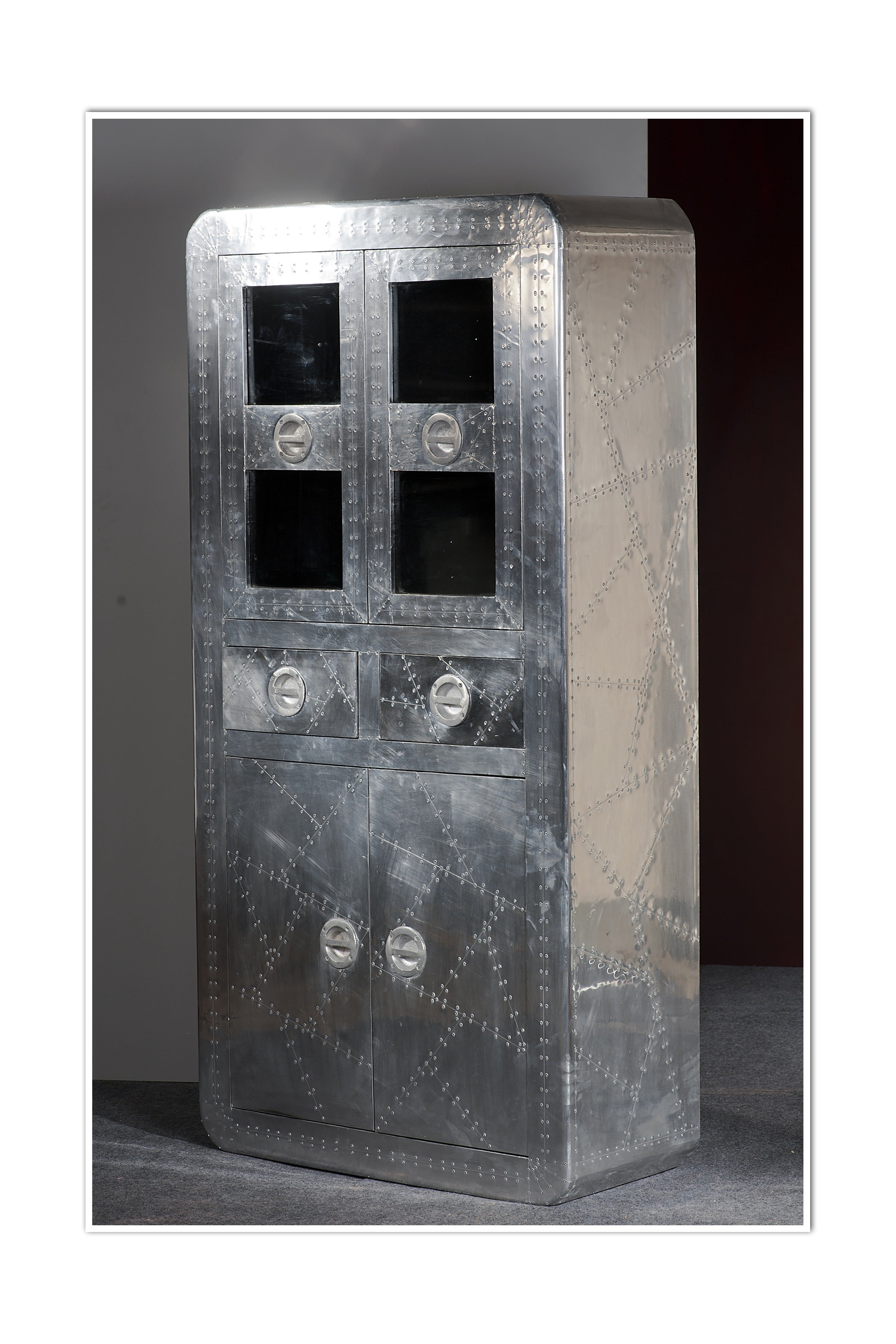 AIRMAN Vitrine – Silber – Bild 6