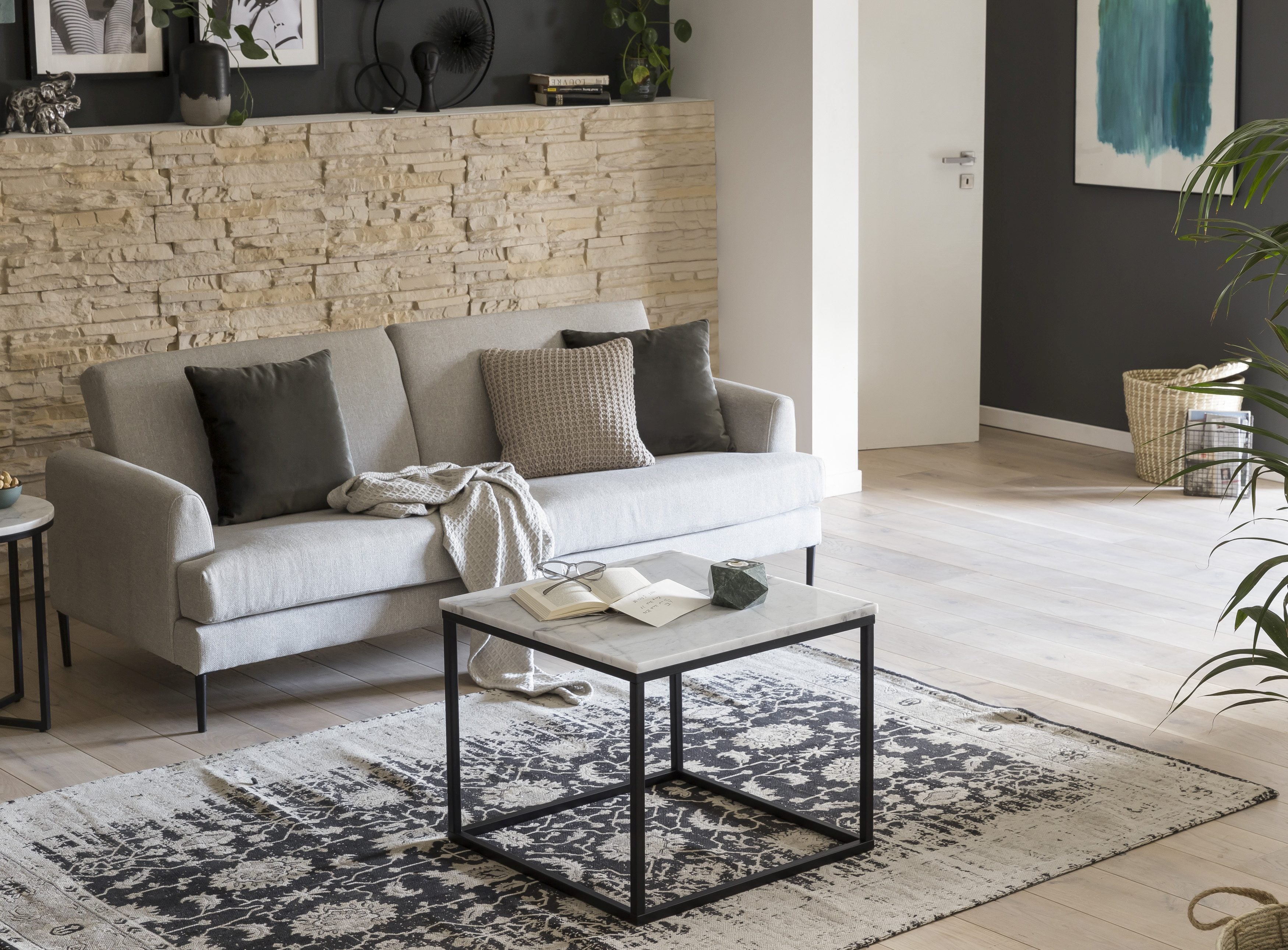 THIS & THAT Couchtisch – Platte weiß, Gestell schwarz – Bild 6