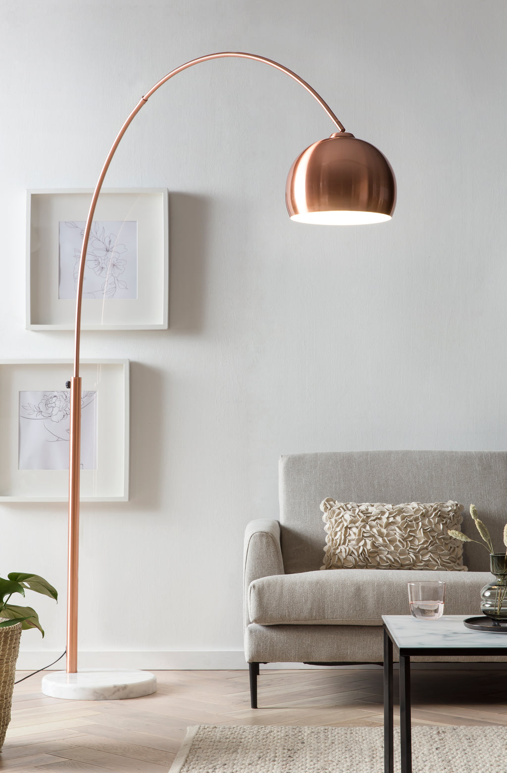 Sales Fever - Bogenlampe Kupfer mit Marmorfuß
