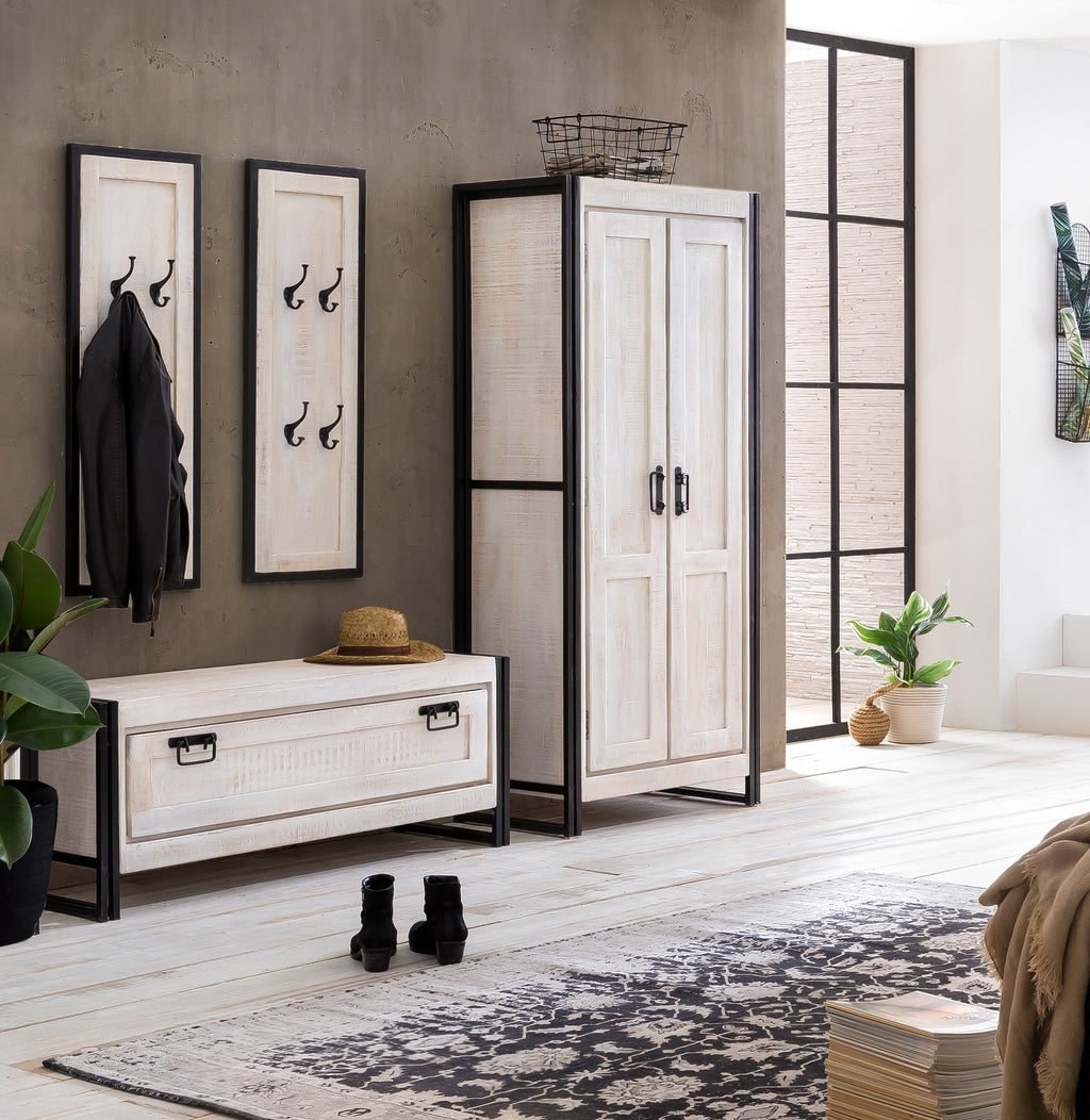 WHITE PANAMA Garderobenschrank – Weiß mit antikschwarz – Bild 5