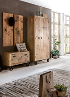 RUSTIC Garderobenschrank – Natur antik mit antikschwarzen Beschlägen – Bild 8