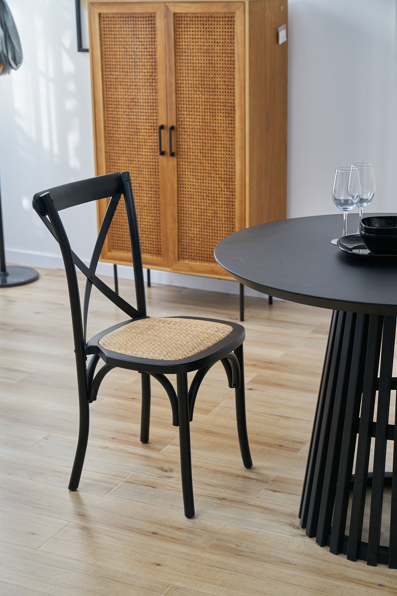 Stuhl, 2er-Set – Schwarz, natur – Bild 6