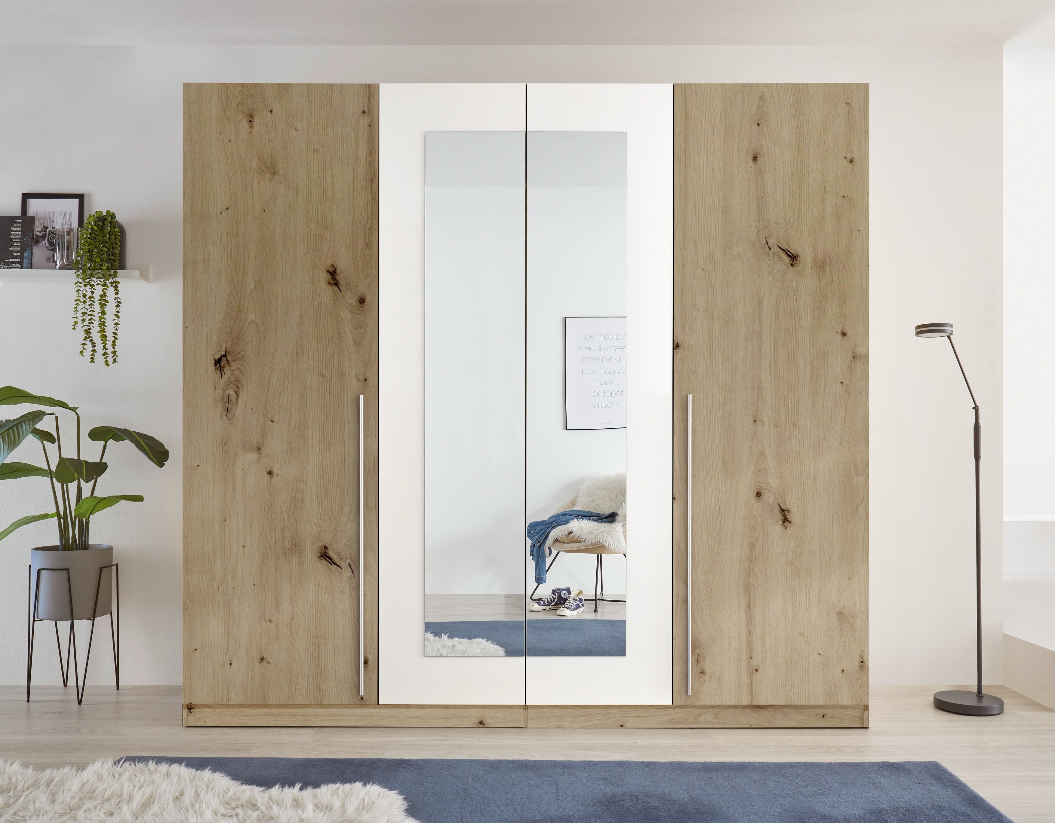 Kleiderschrank 4 türig  in 4 Farben