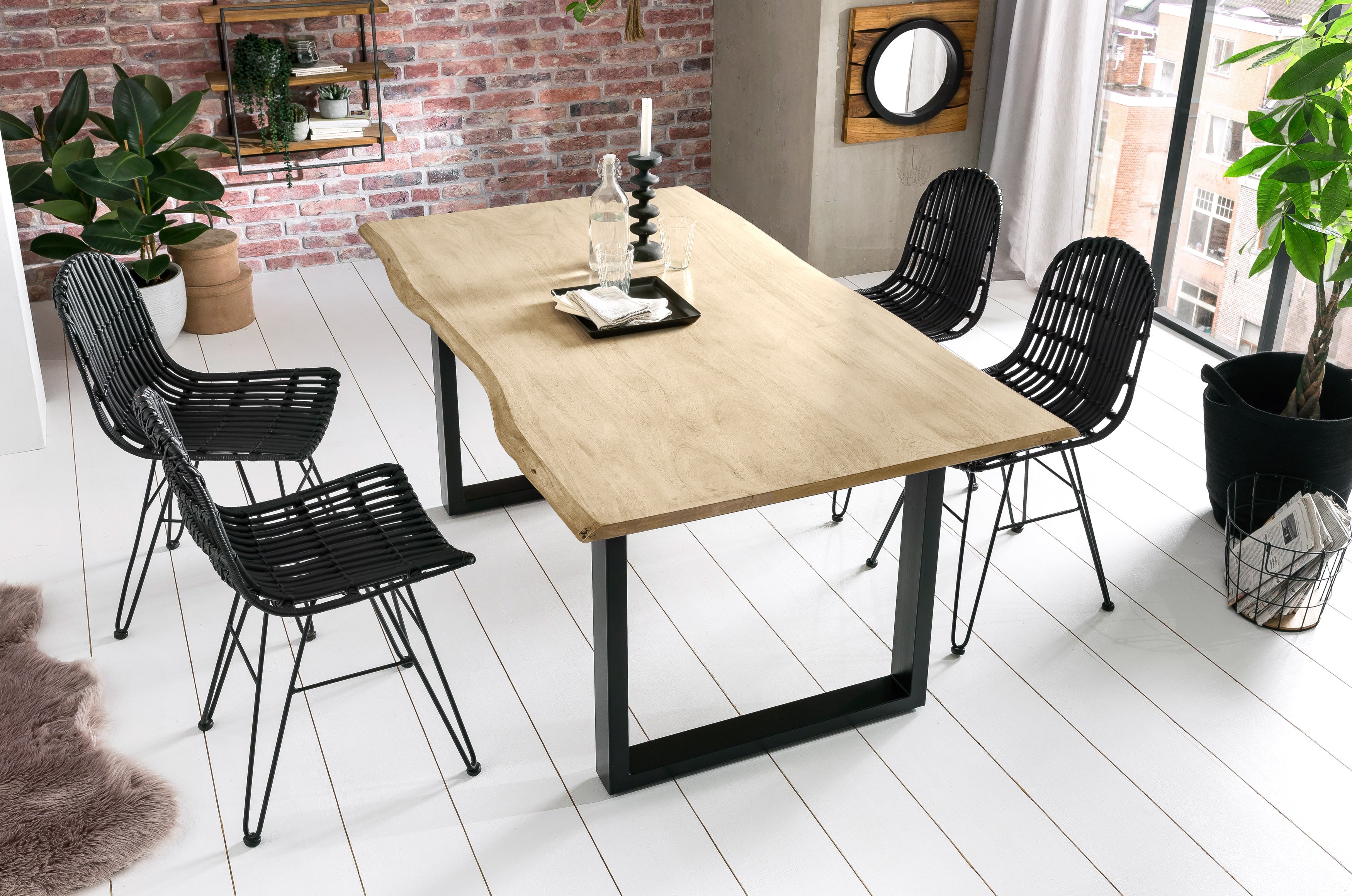 TABLES & CO Tisch 160 x 85 cm, Platte hell gekälkt, Gestell schwarz – Platte hell gekälkt, Gestell schwarz lackiert – Bild 8