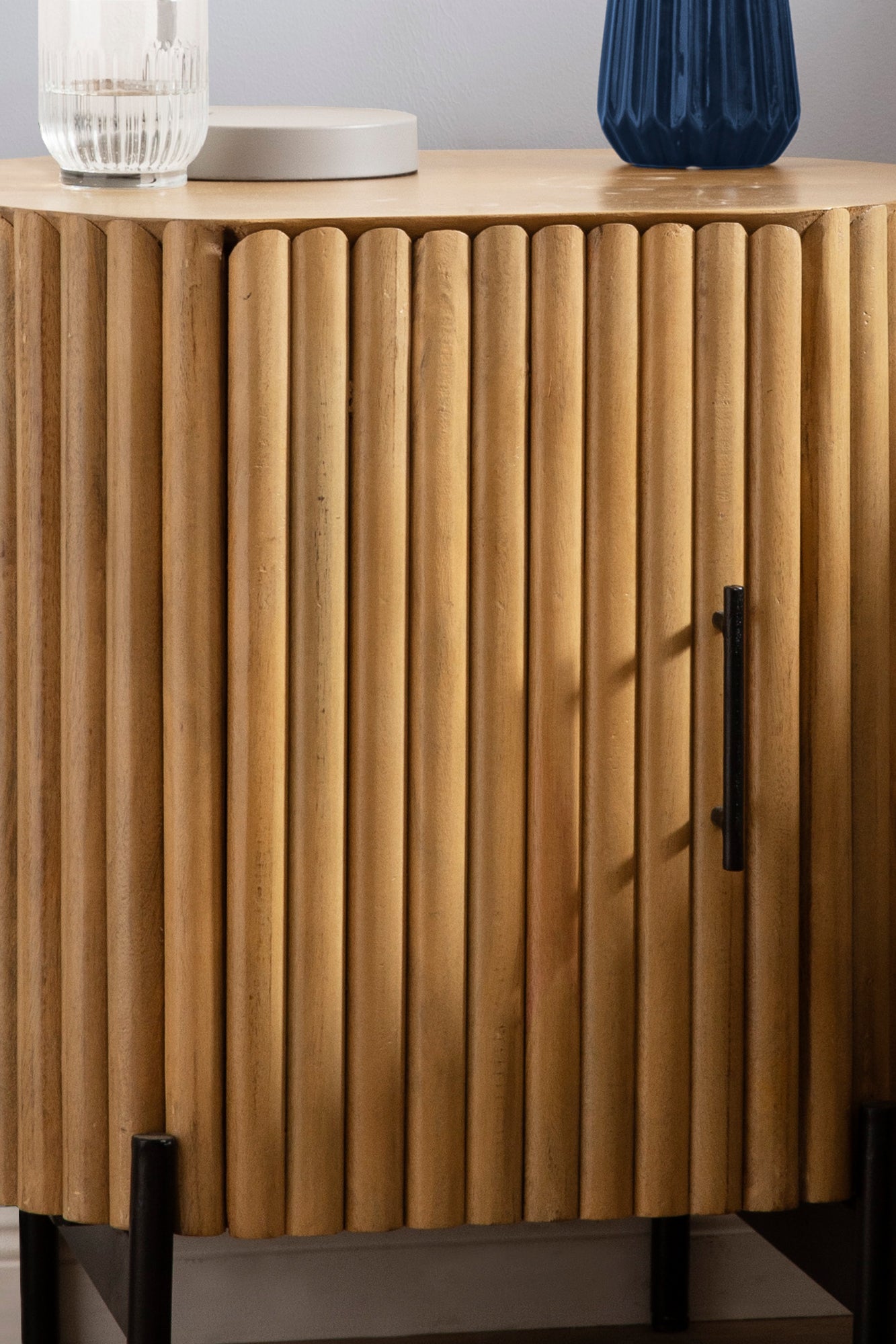 STRIPE Nachtkommode – Naturfarben, schwarz – Bild 6