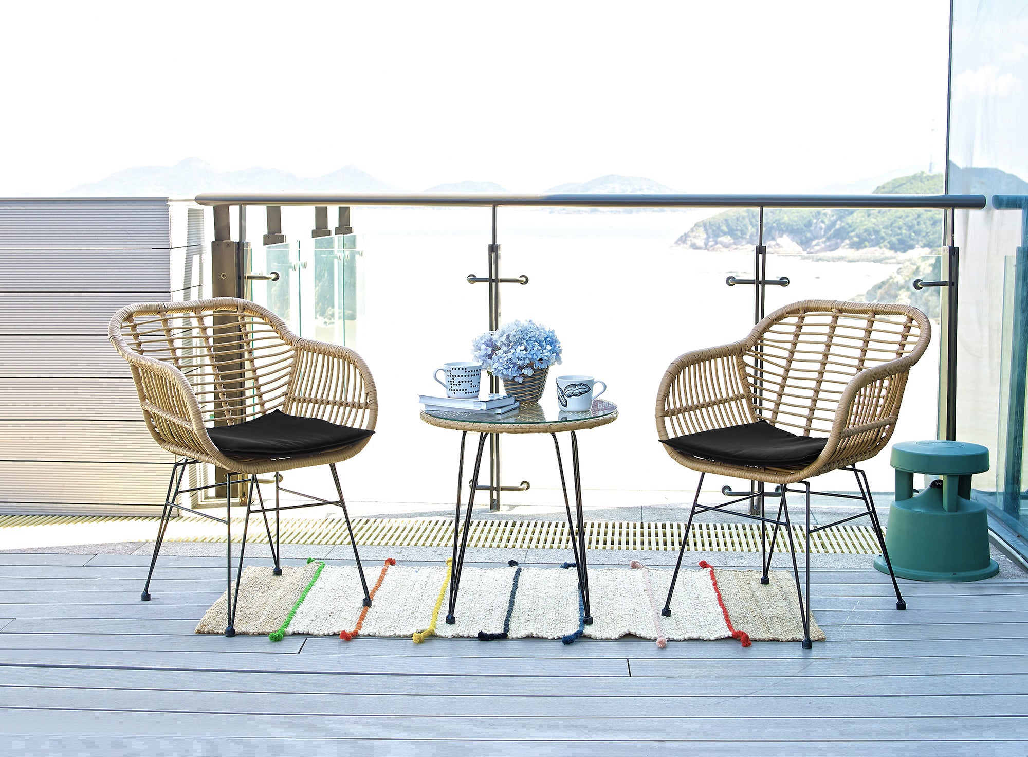 Garten Outdoor Sitzgruppe – Natur, Beine schwarz, Kissen schwarz