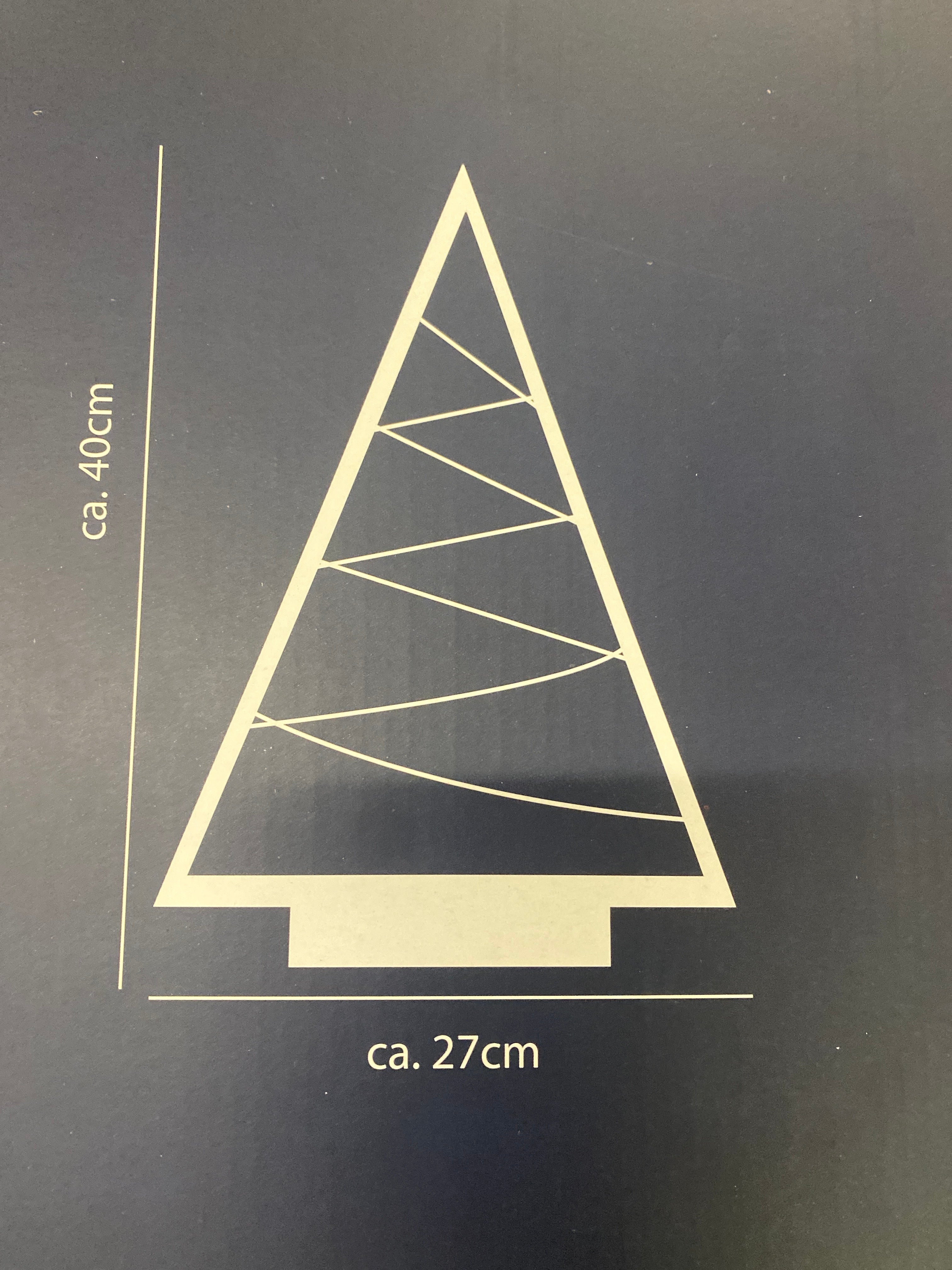 Weihnachtsbaum mit Sternen und LEDs