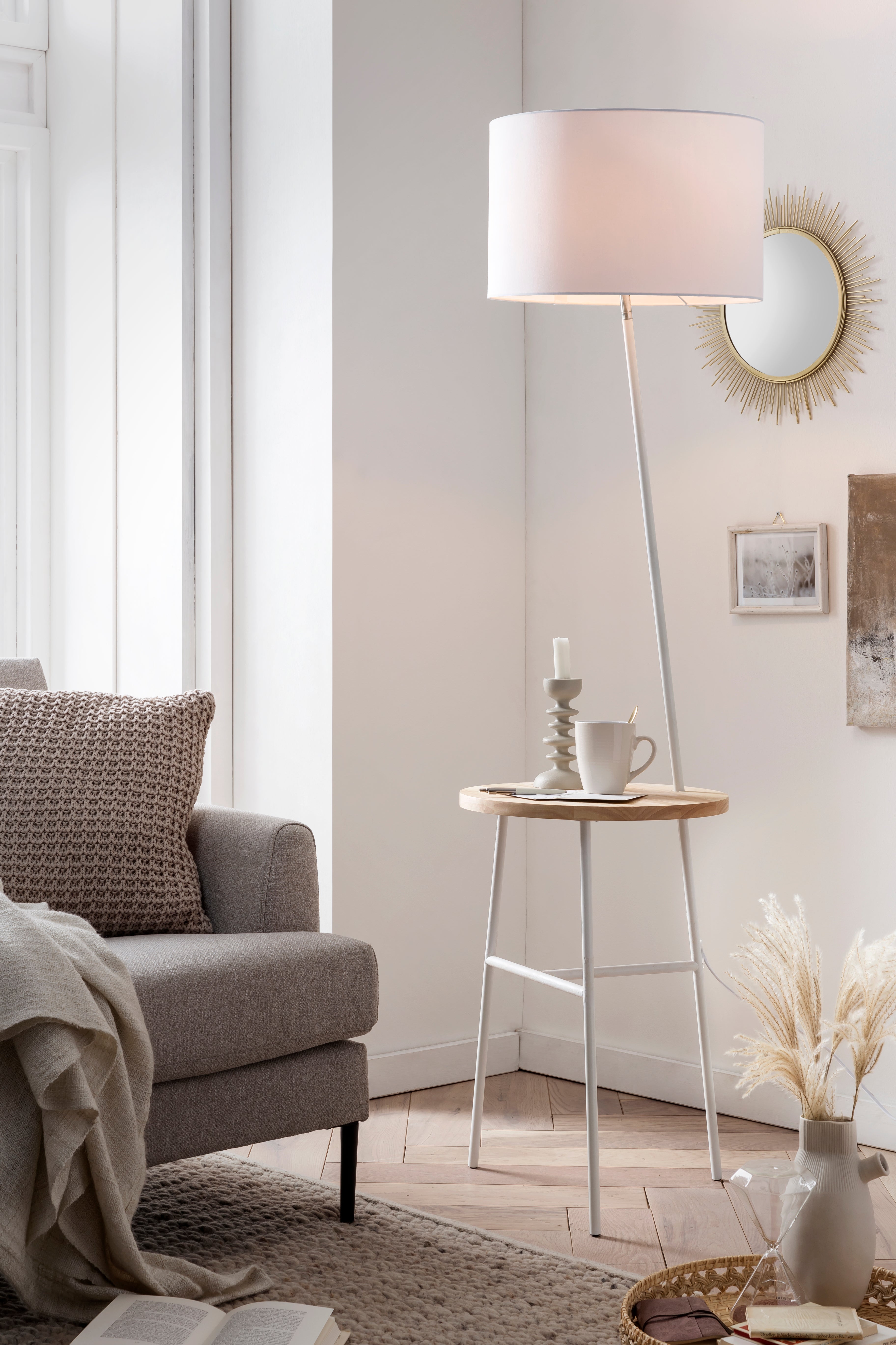 Sales Fever - Stehleuchte mit Holztablett#