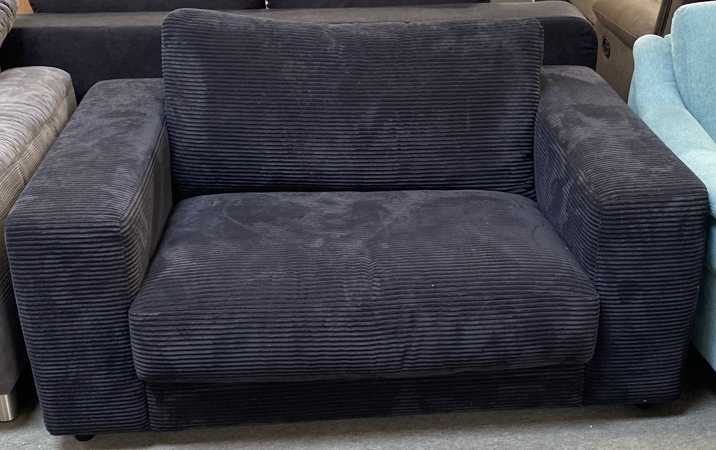 Premium Cord Big-Sessel Einzelstück / Posten Aktion