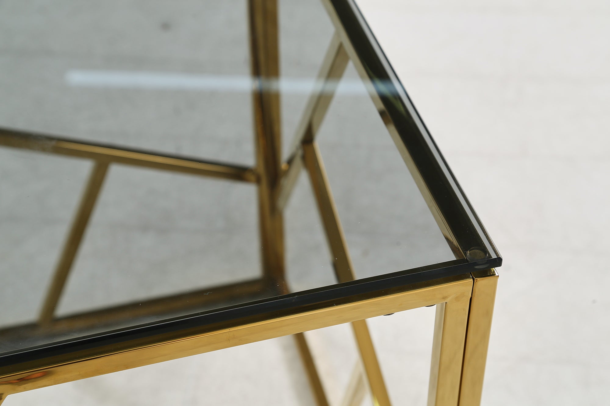 Sales Fever - Beistelltisch Gold/Grau 55x55 cm
