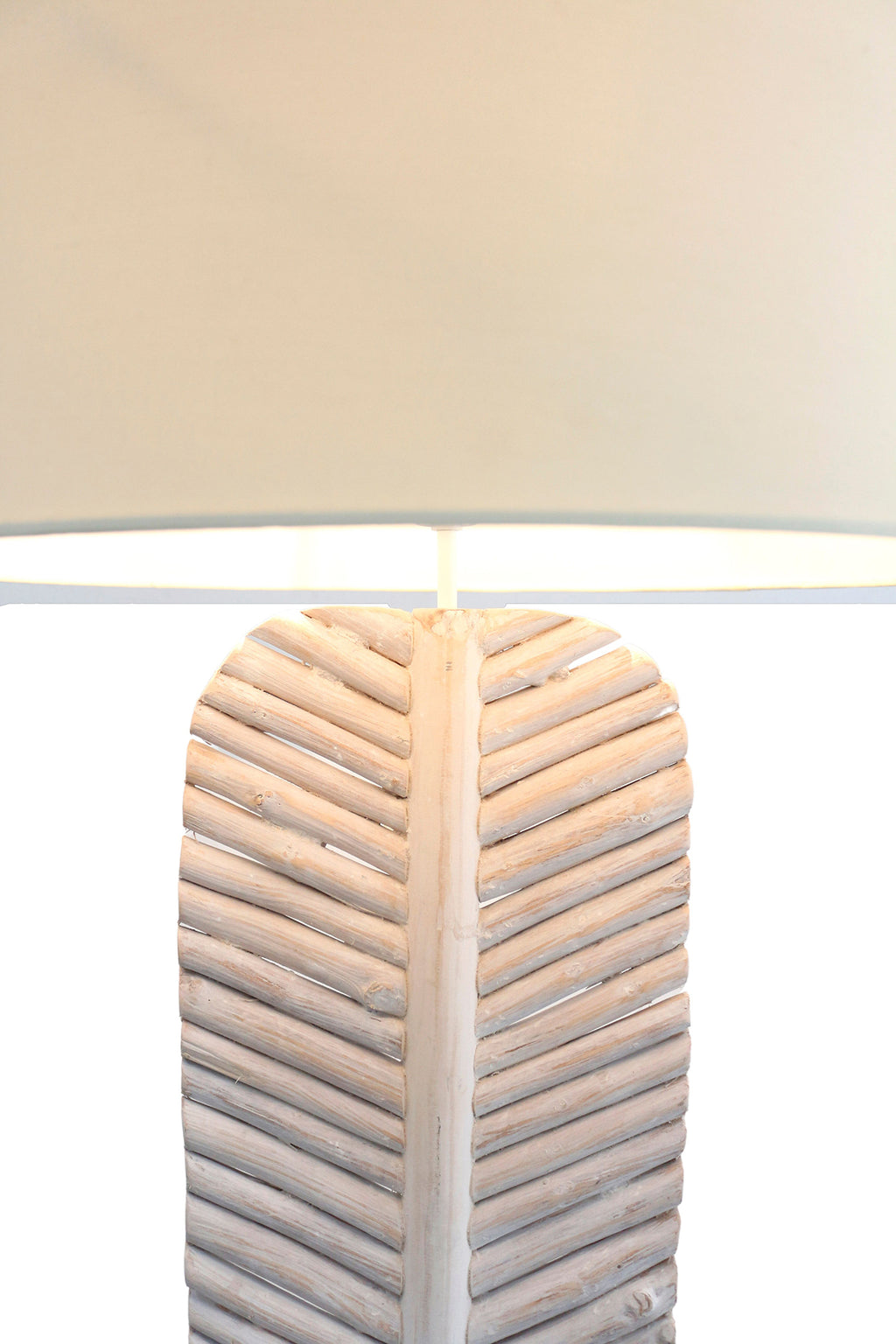 Sales Fever - Stehleuchte Treibholz Weiß 175 cm