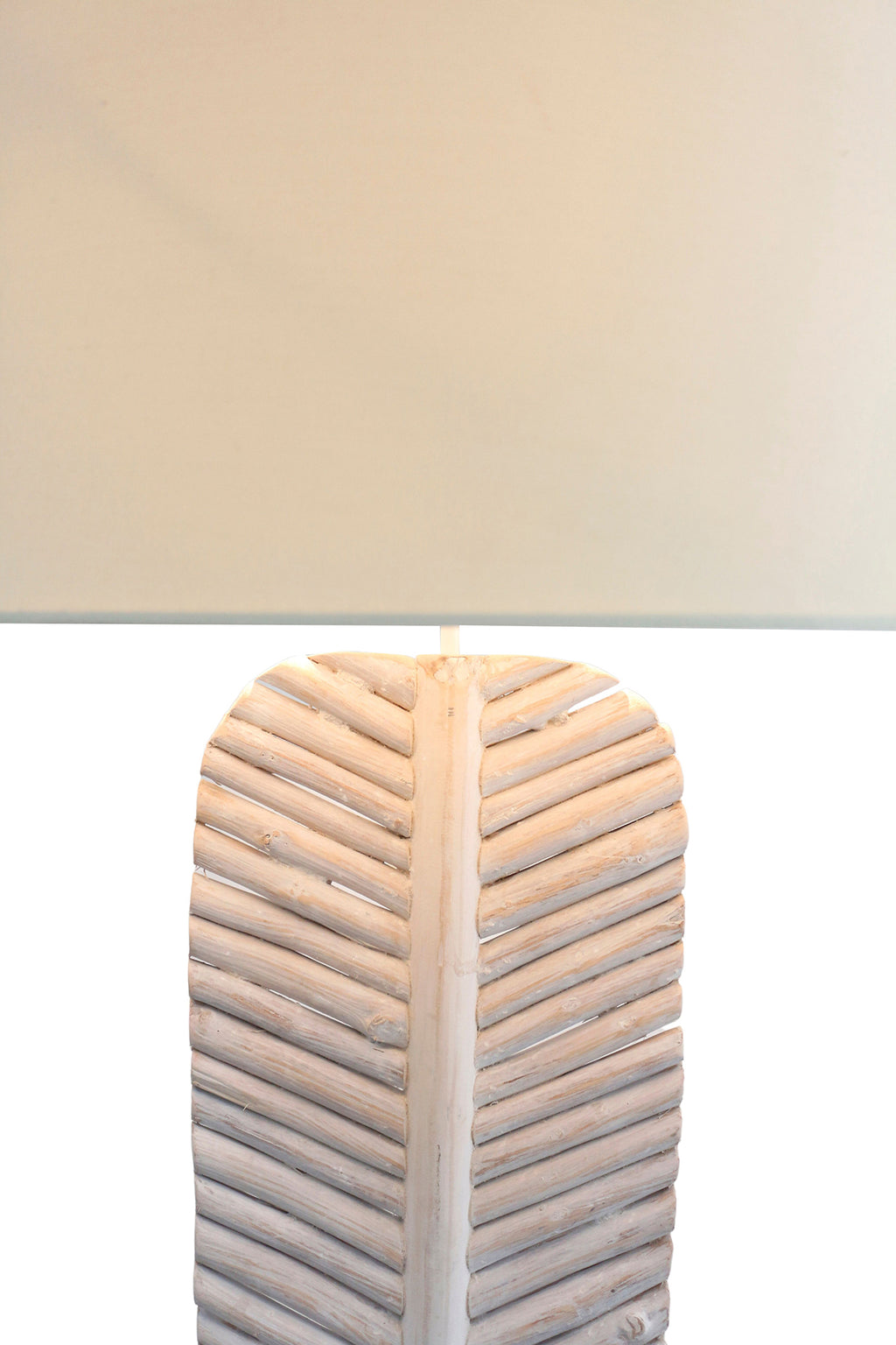 Sales Fever - Stehleuchte Treibholz Weiß 175 cm
