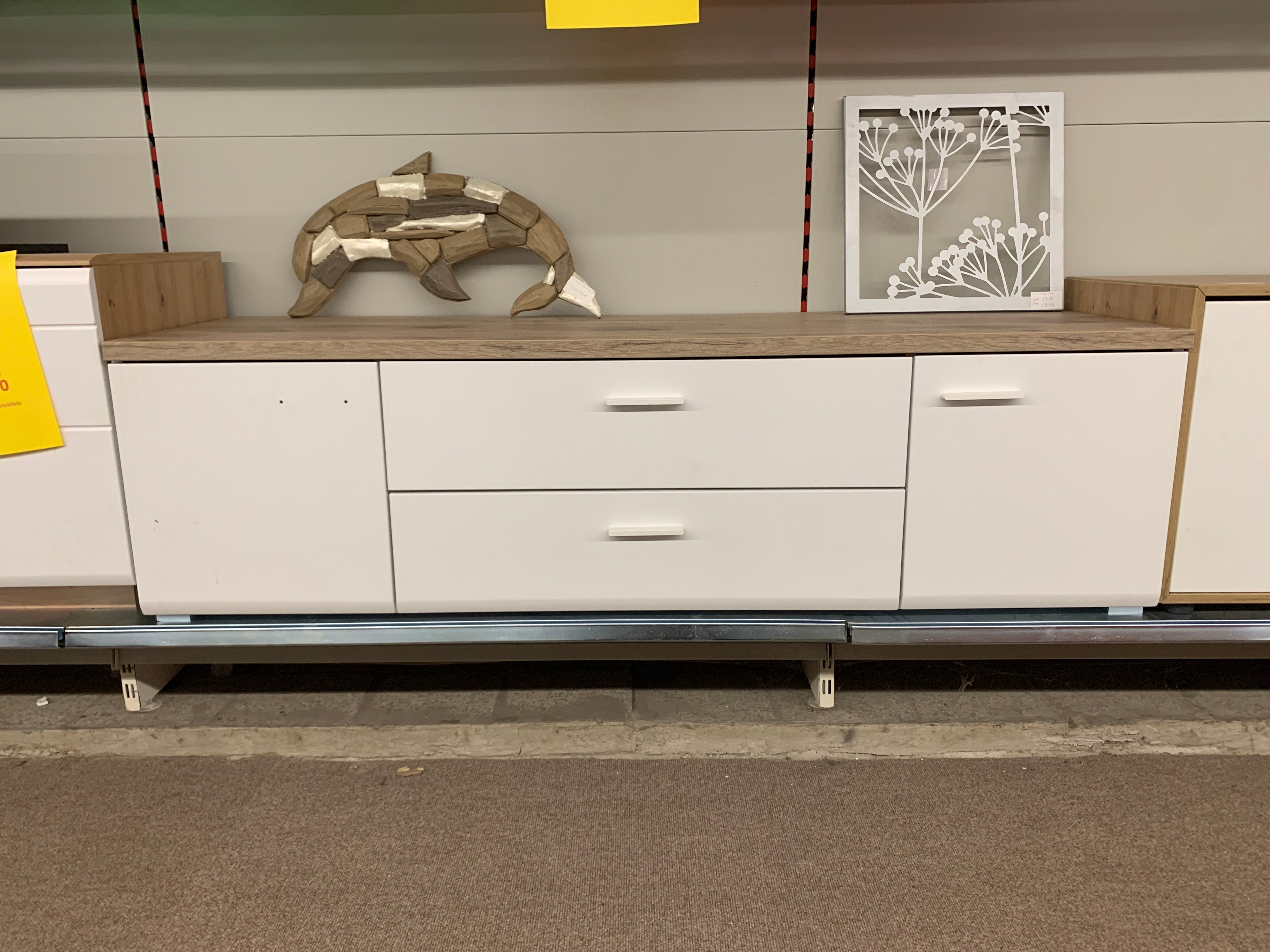 Sideboard