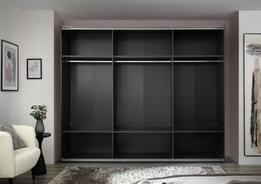 Schwebetürenschrank 3-türig