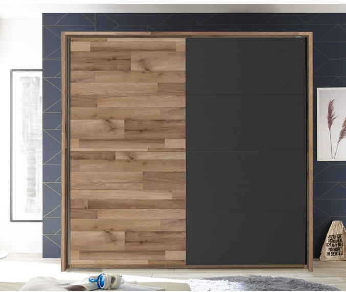 Schwebetürenschrank