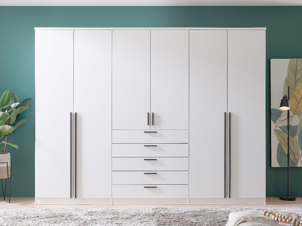 Kleiderschrank