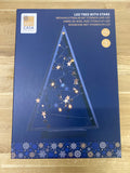 Weihnachtsbaum mit Sternen und LEDs