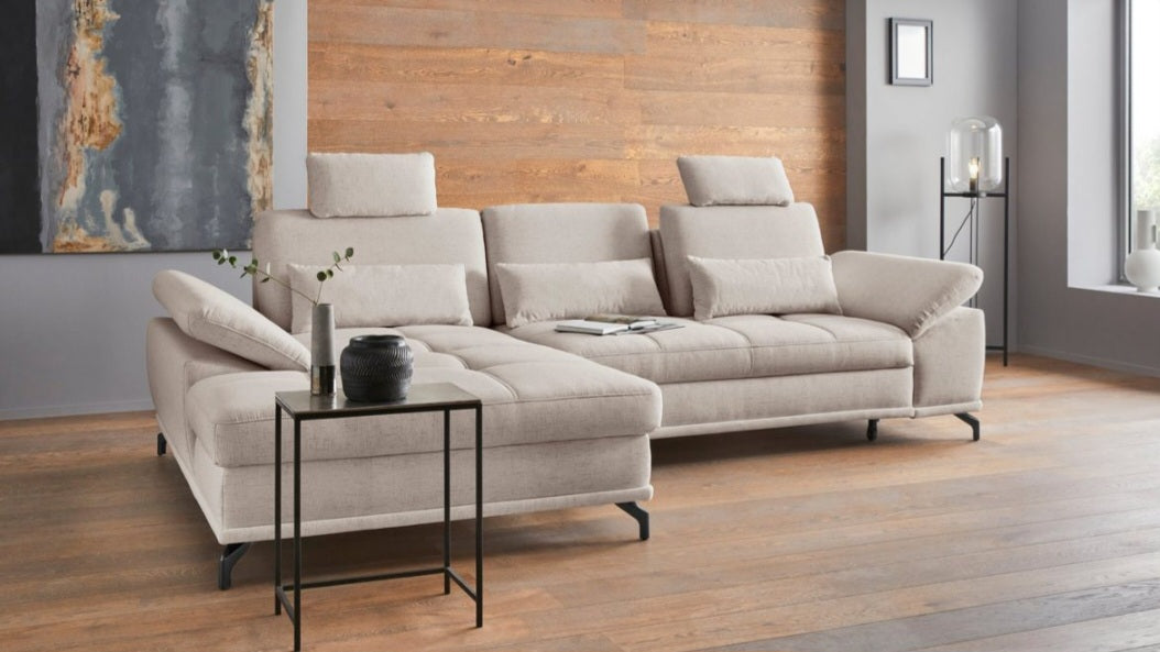Ecksofa mit Sitztiefenverstellung