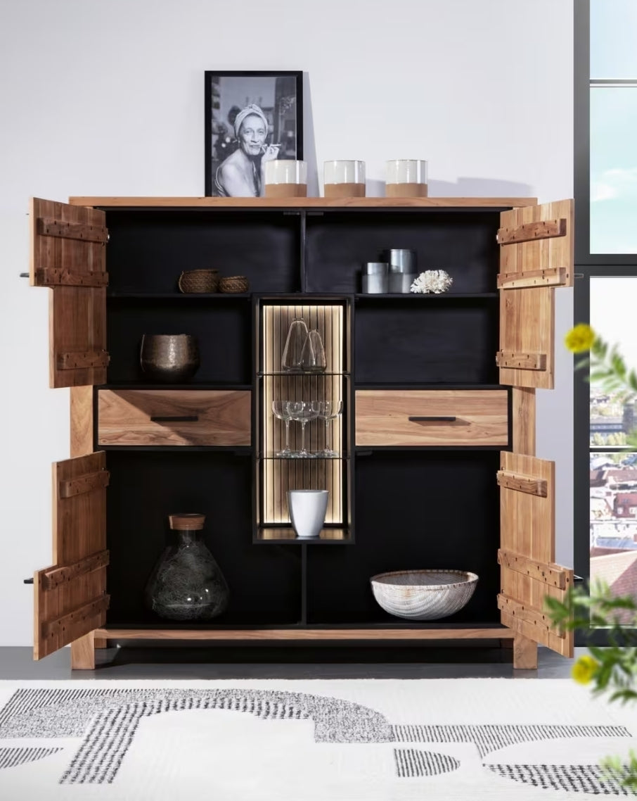 Highboard